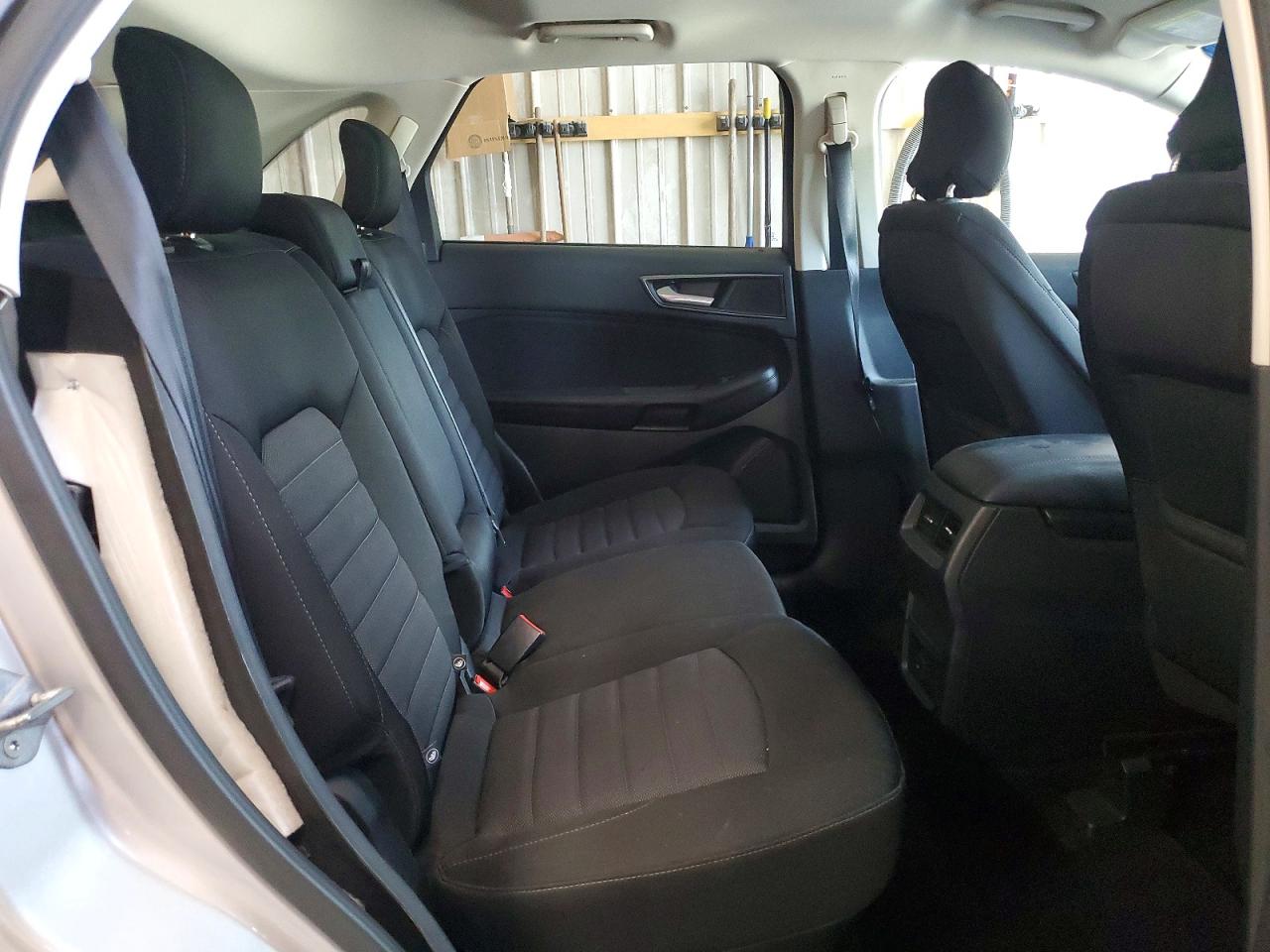 Ford Edge Se