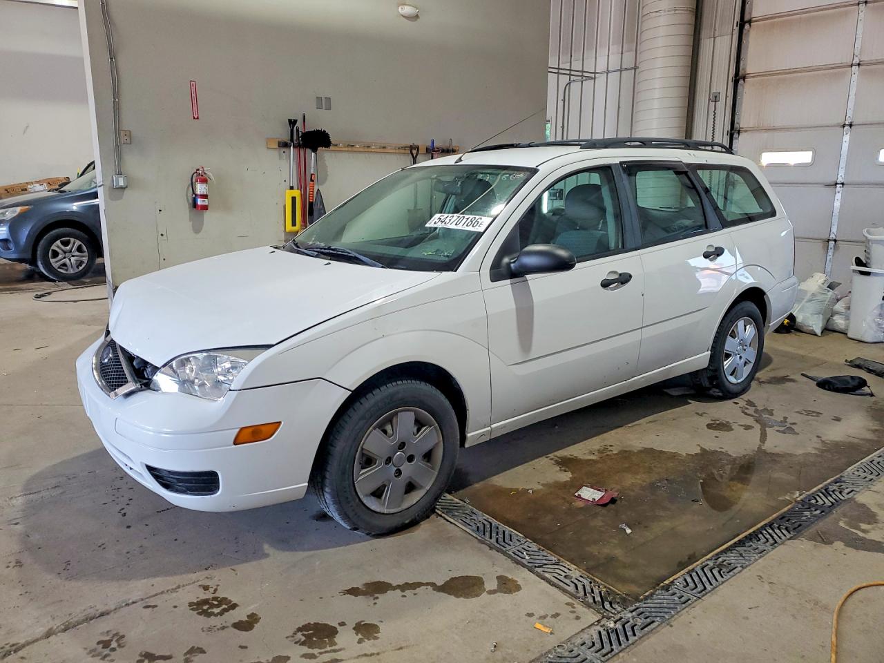 Salvage Ford Focus Image