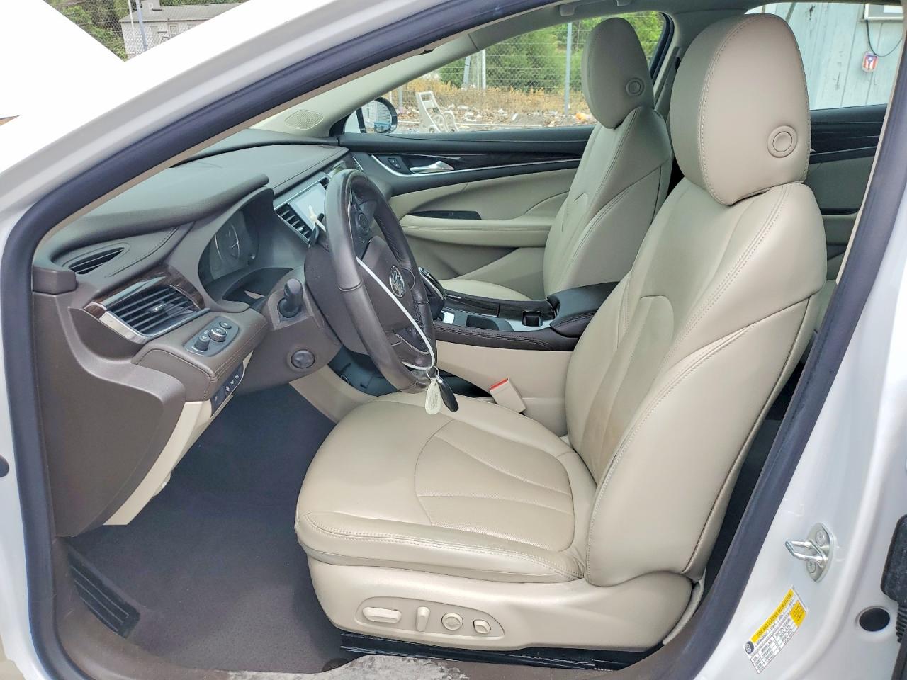 Buick LaCrosse Premium