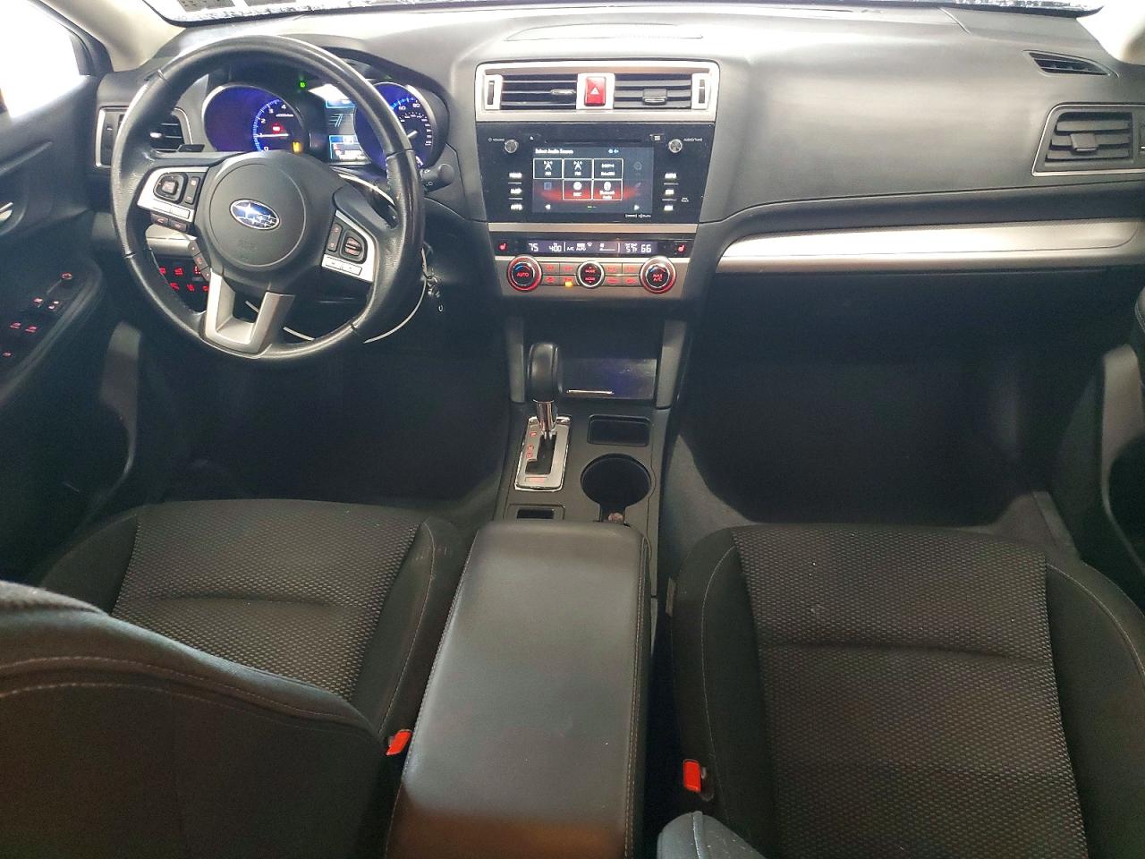 Subaru Outback 2.5i Premium