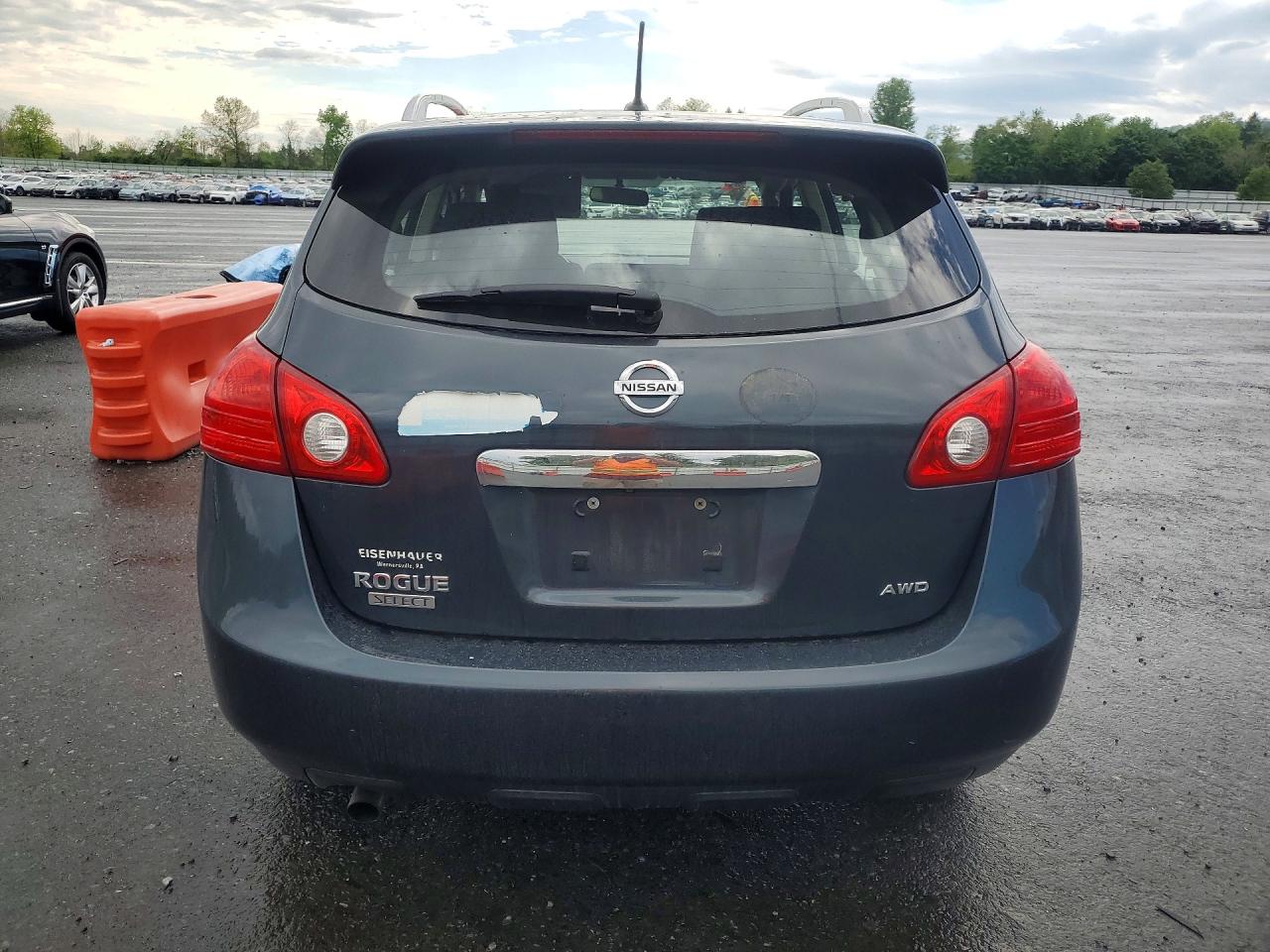 Nissan Rogue S