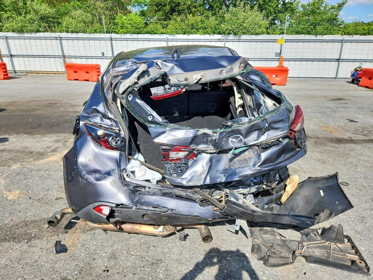 Mazda 3 Touring
