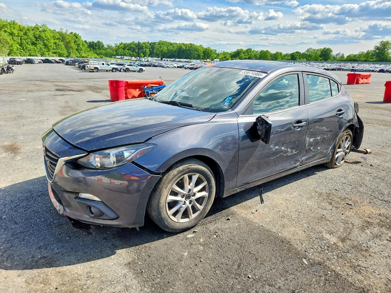 Salvage Mazda 3 Image
