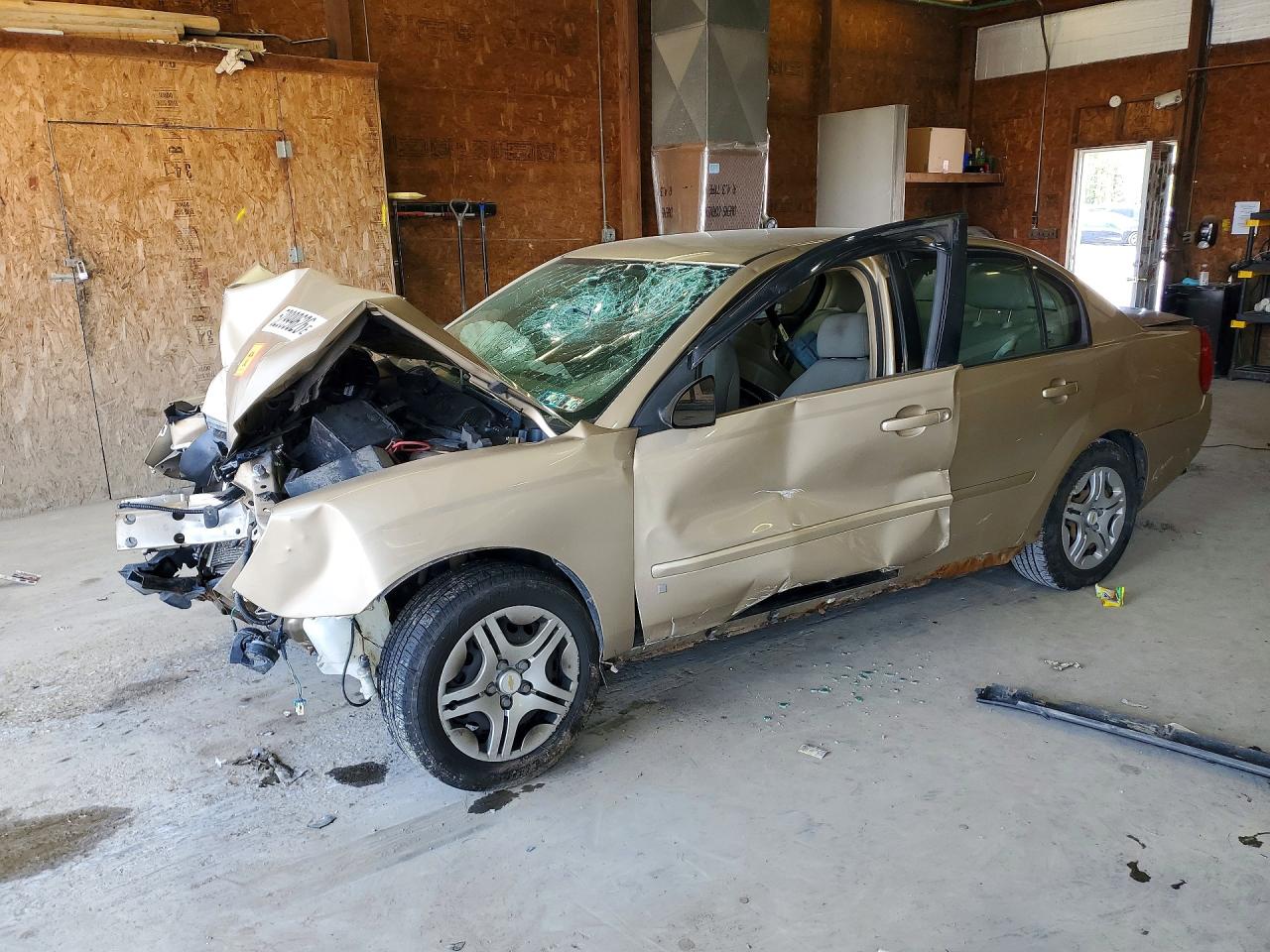 Salvage Chevrolet Malibu Image