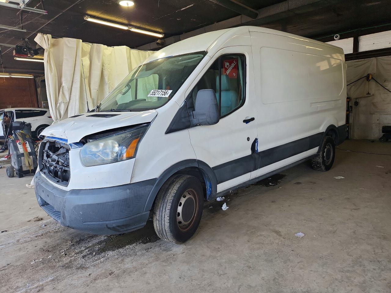 Salvage Ford Transit Image