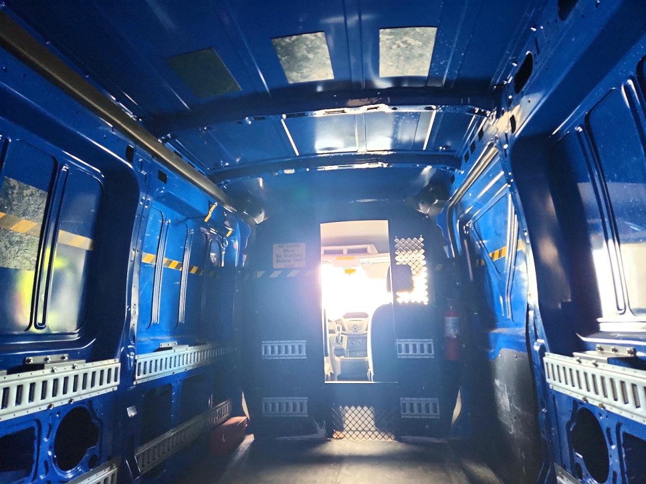 Ford Transit T-250