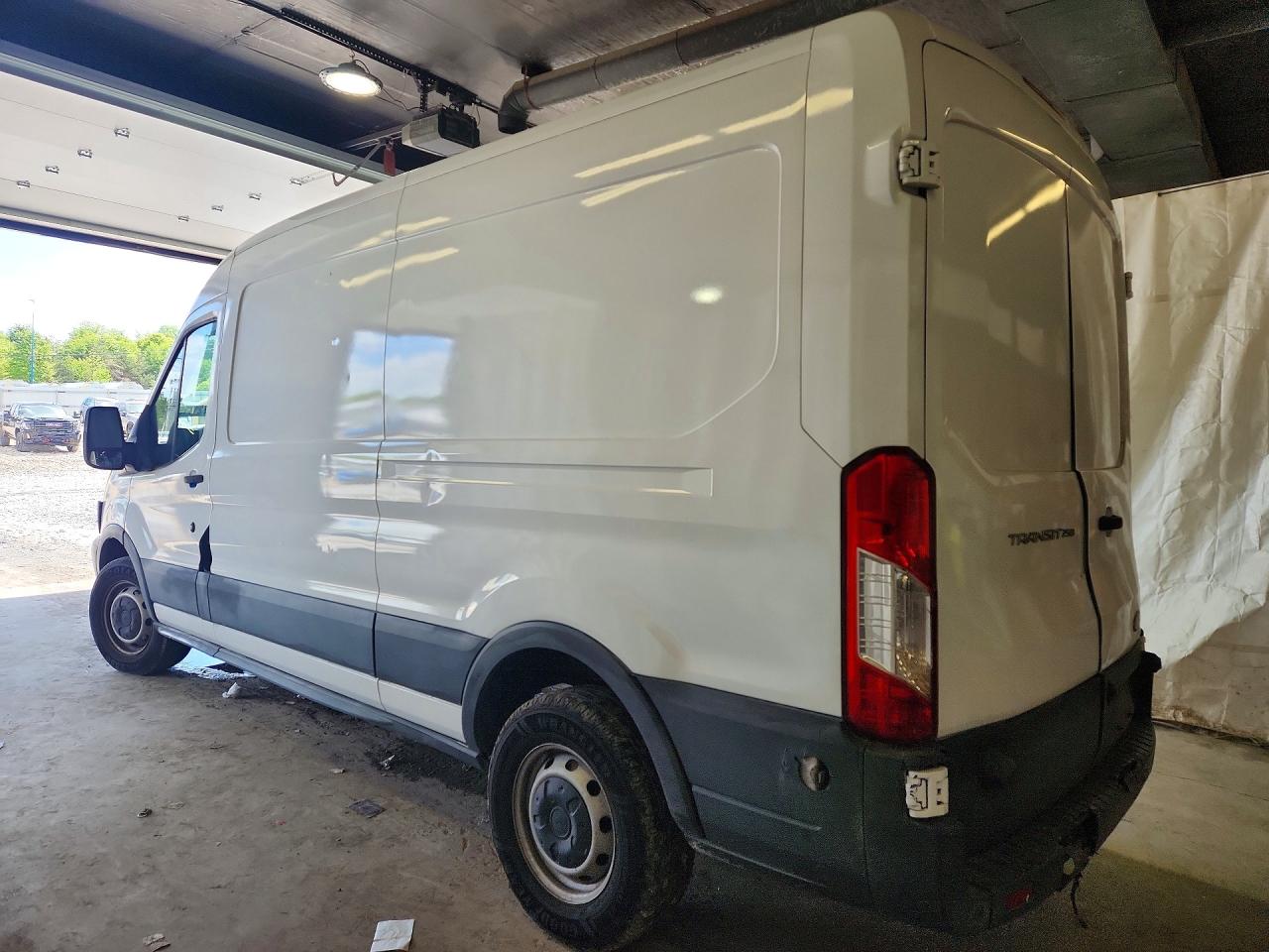 Ford Transit T-250
