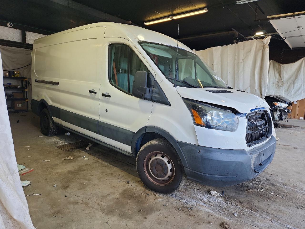 Ford Transit T-250