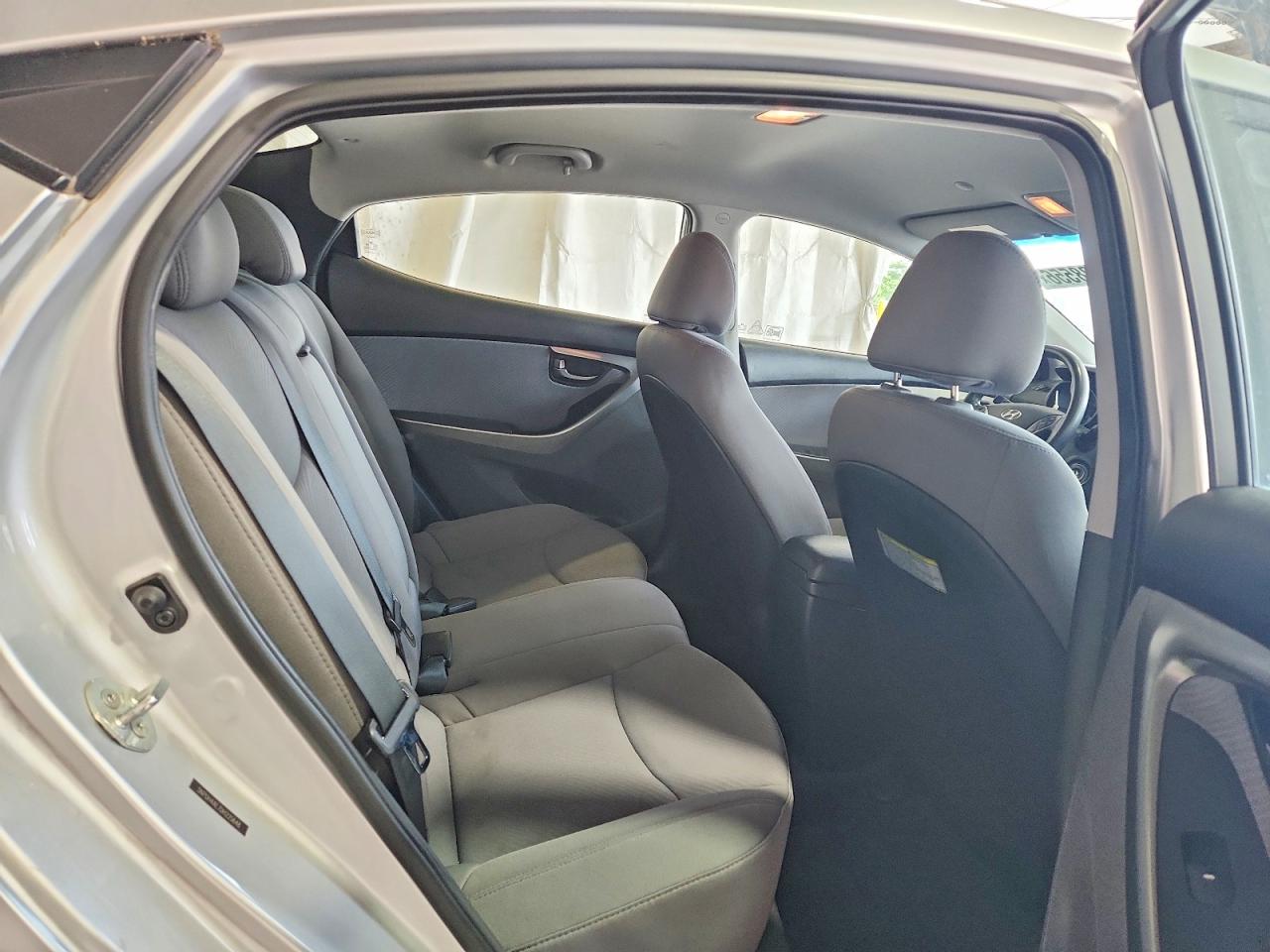 Hyundai ELANTRA Gls