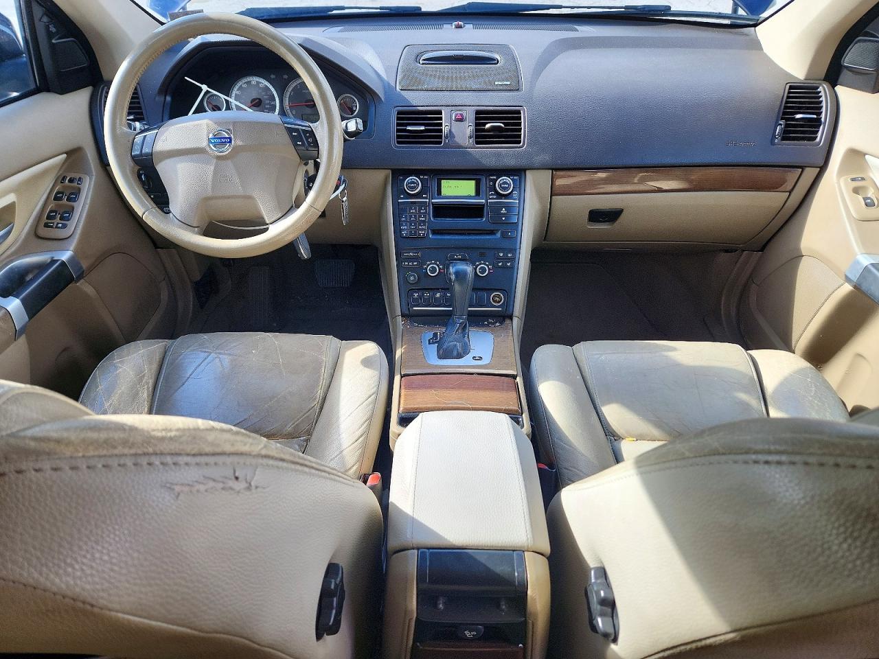 Volvo XC90 3.2