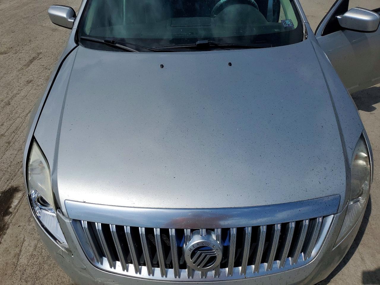 Mercury Milan Premier