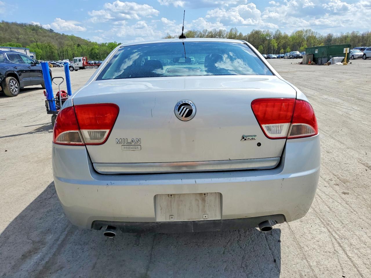 Mercury Milan Premier
