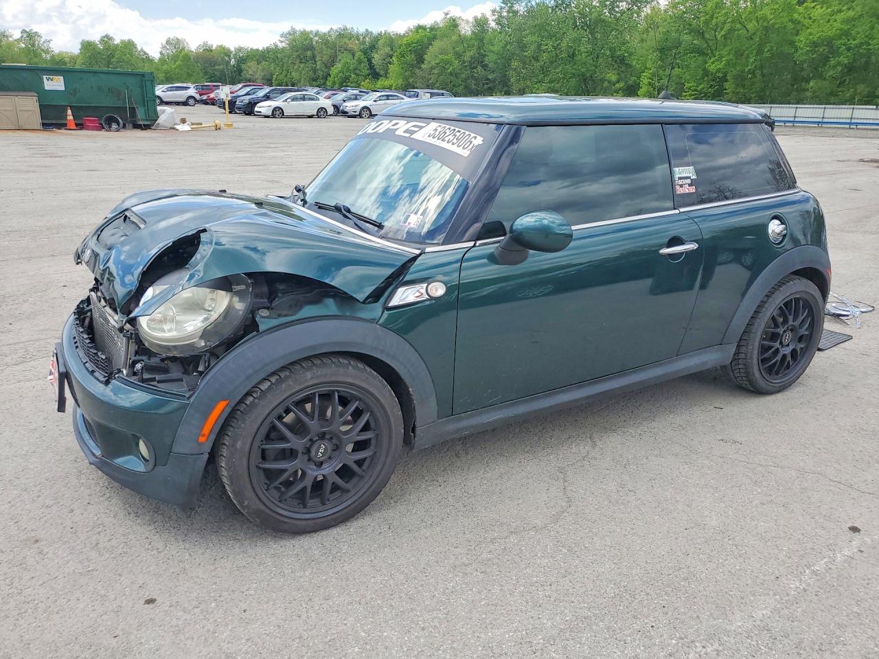 Salvage MINI Cooper Image