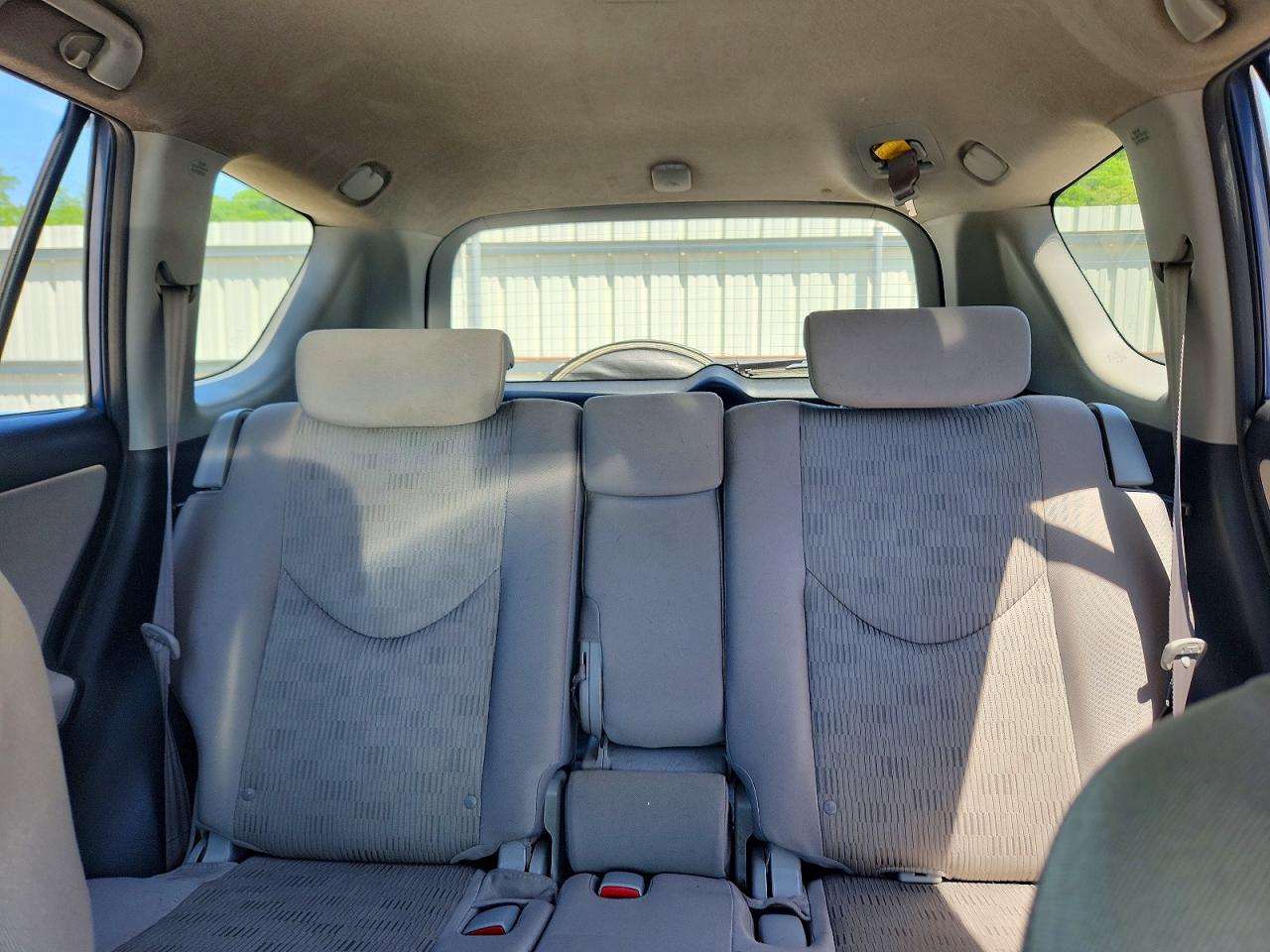 Toyota RAV4 Base