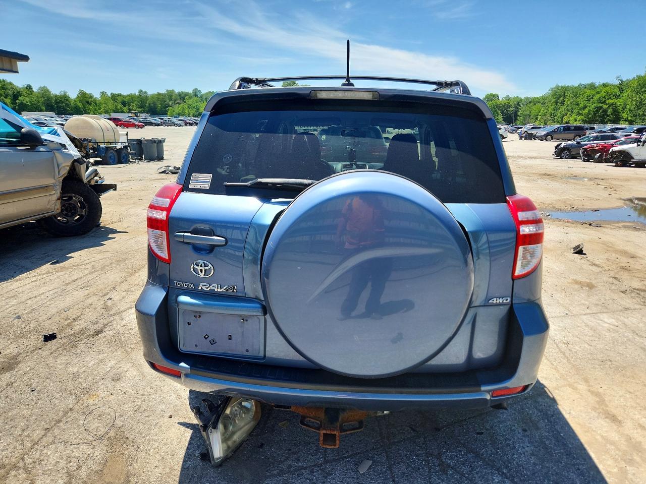 Toyota RAV4 Base