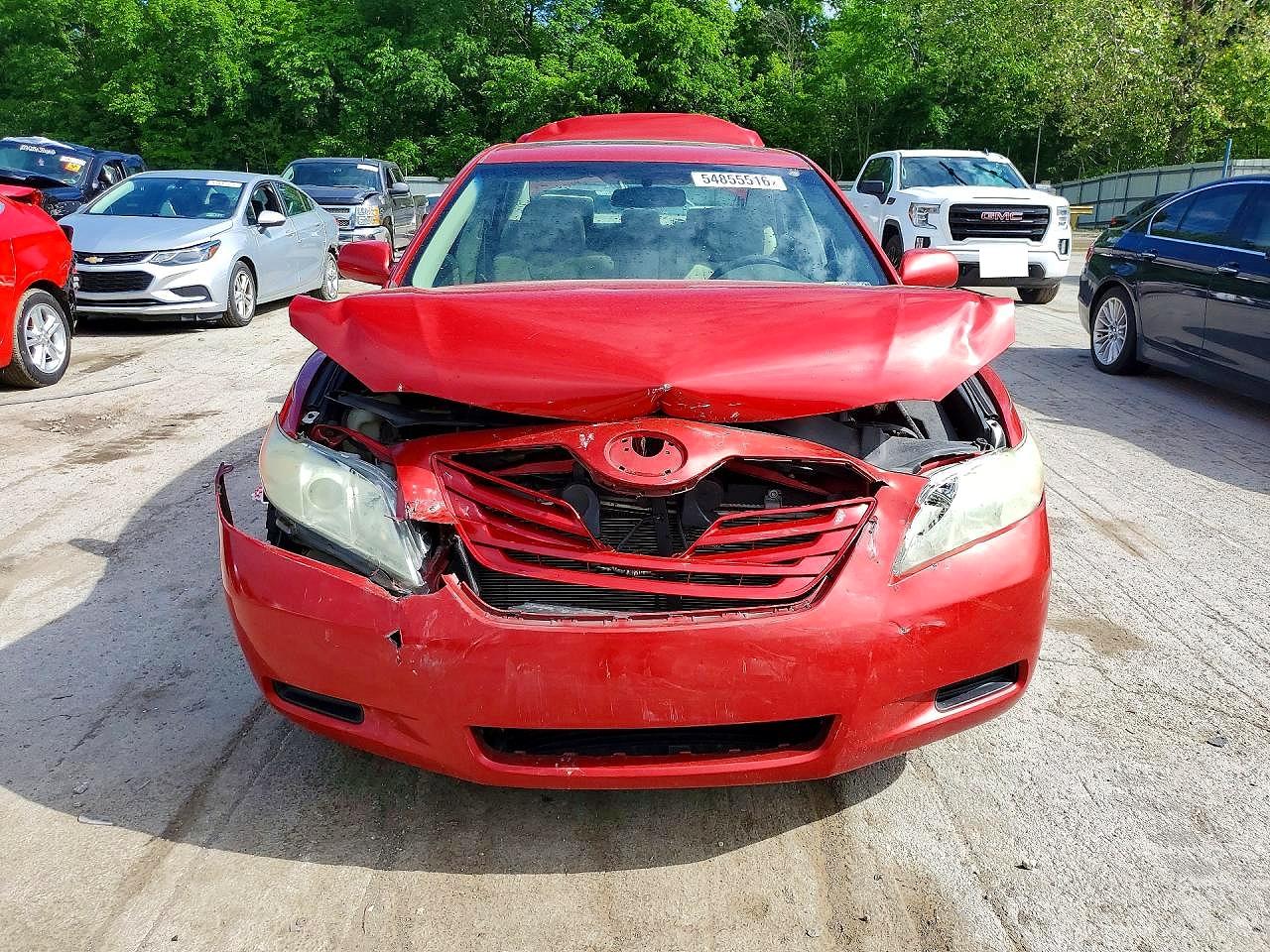 Toyota Camry Le V6