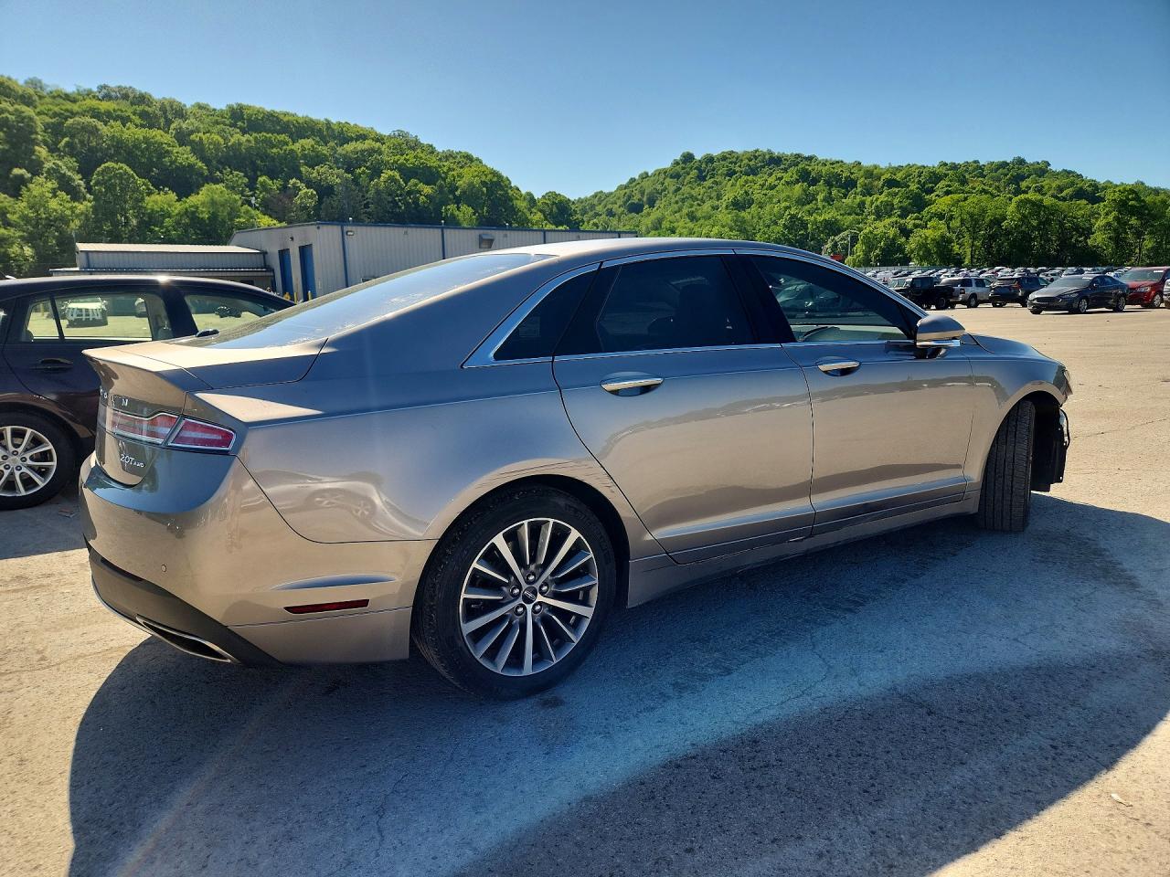 Lincoln MKZ Select
