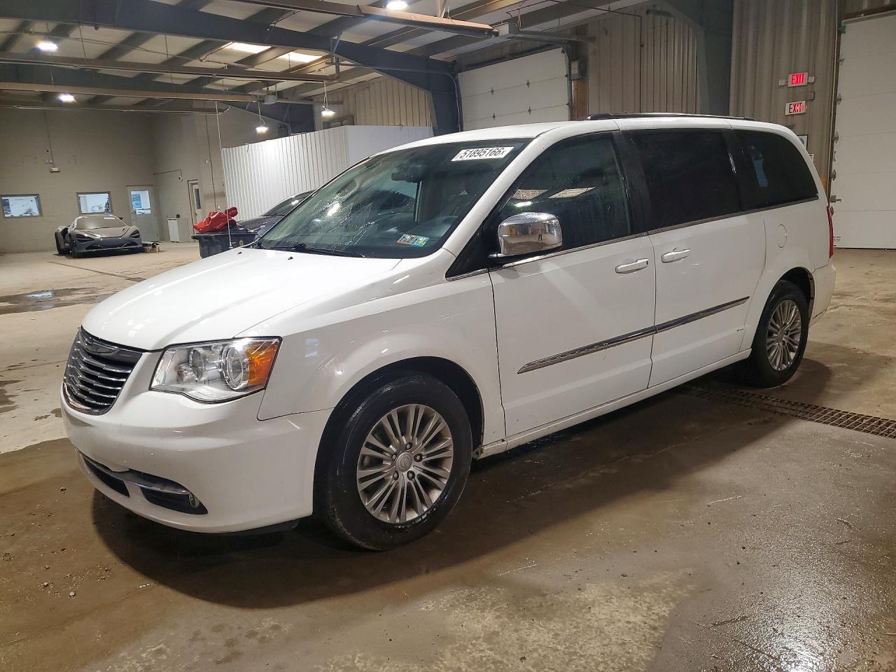 Salvage Chrysler Minivan Image