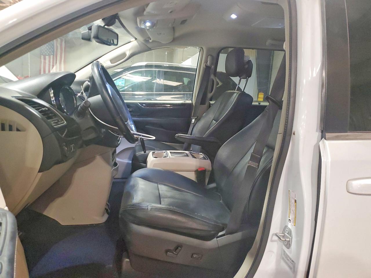 Chrysler Minivan Touring L
