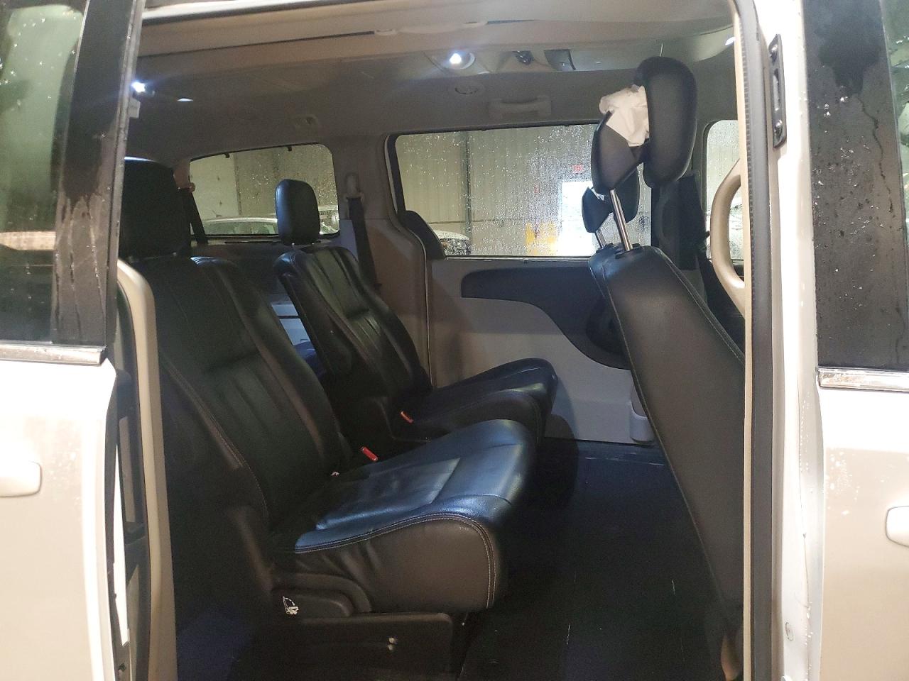 Chrysler Minivan Touring L