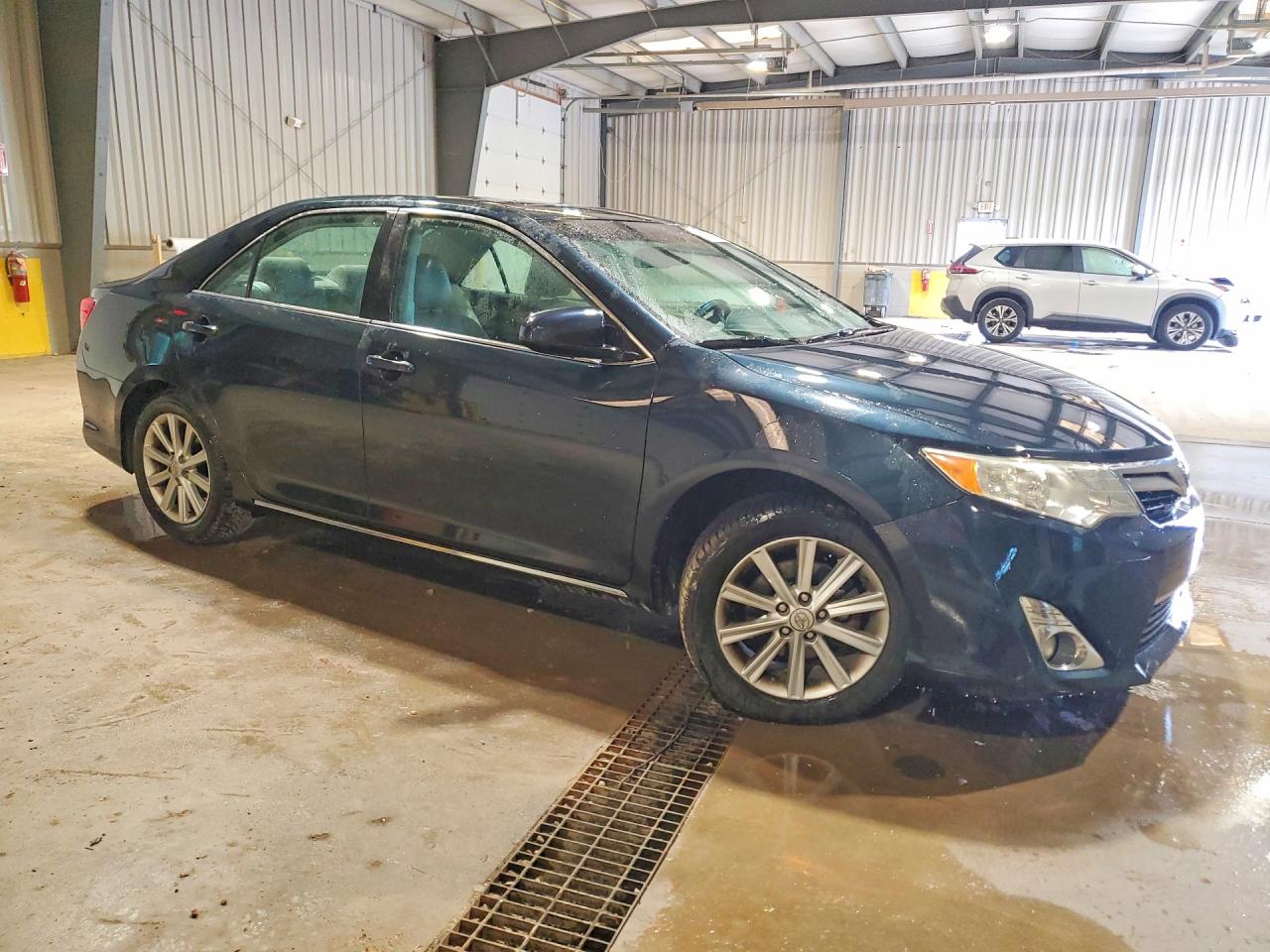 Toyota Camry Xle