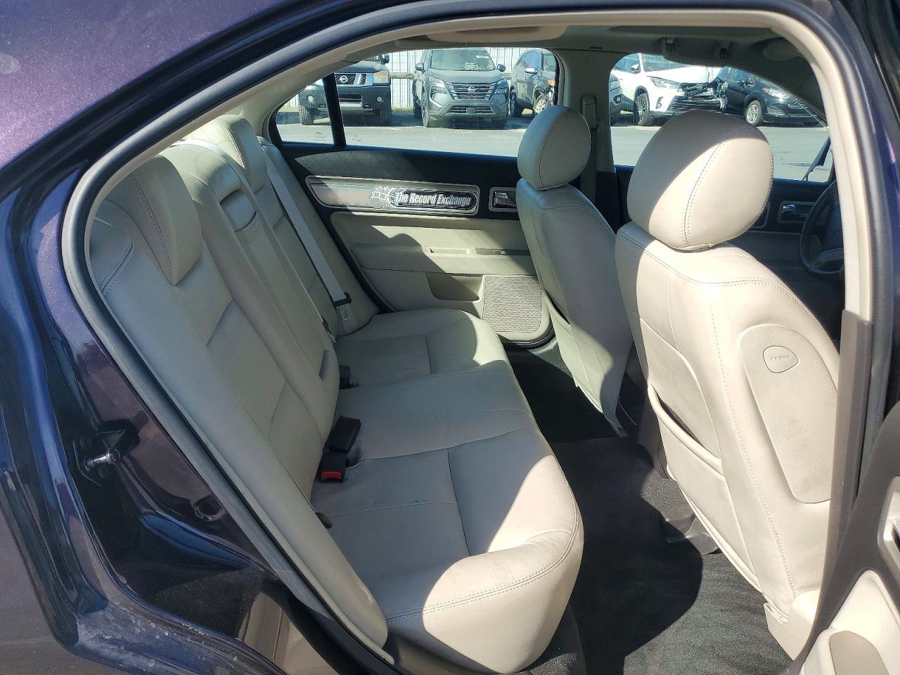 Lincoln MKZ