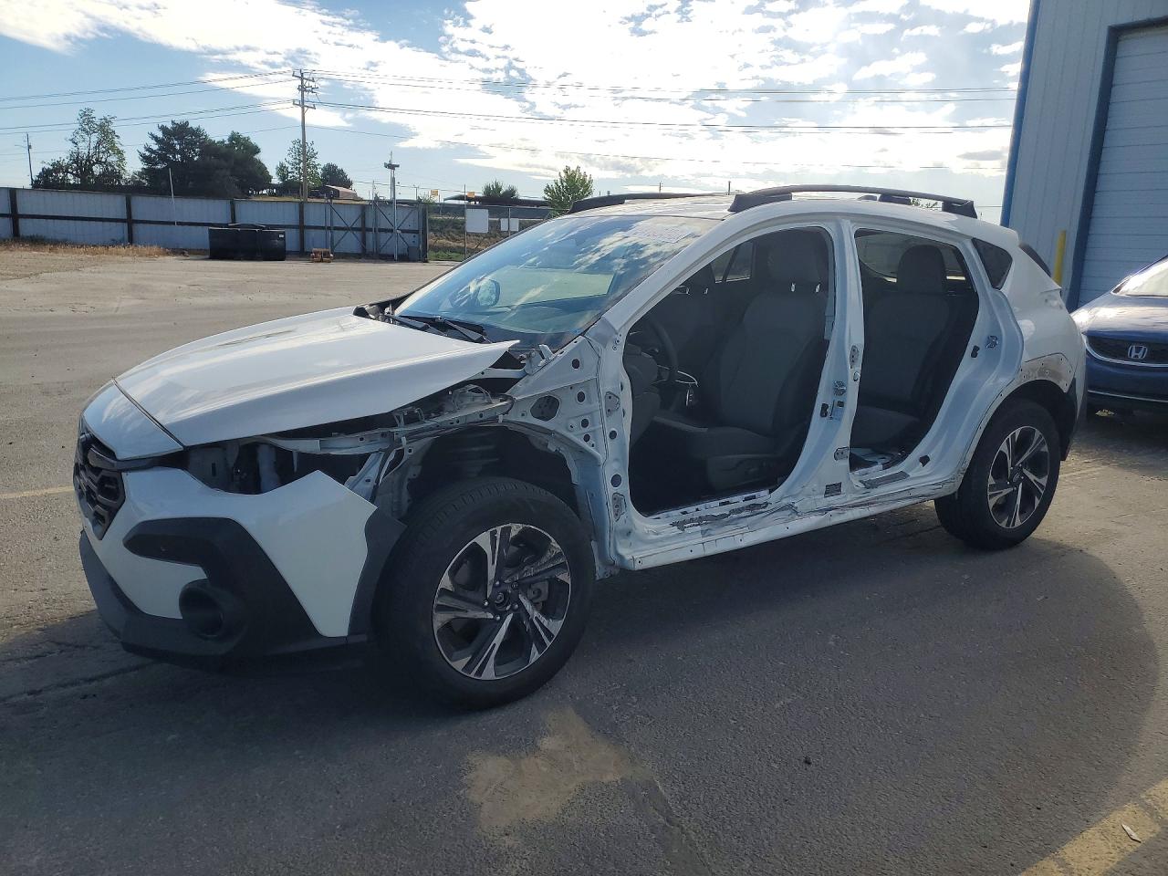 Salvage Subaru Crosstrek Image