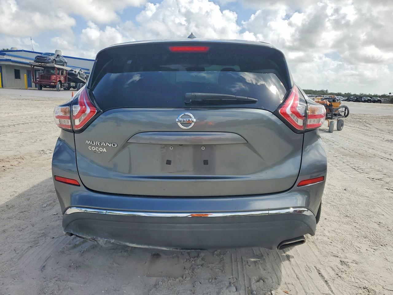 Nissan Murano S