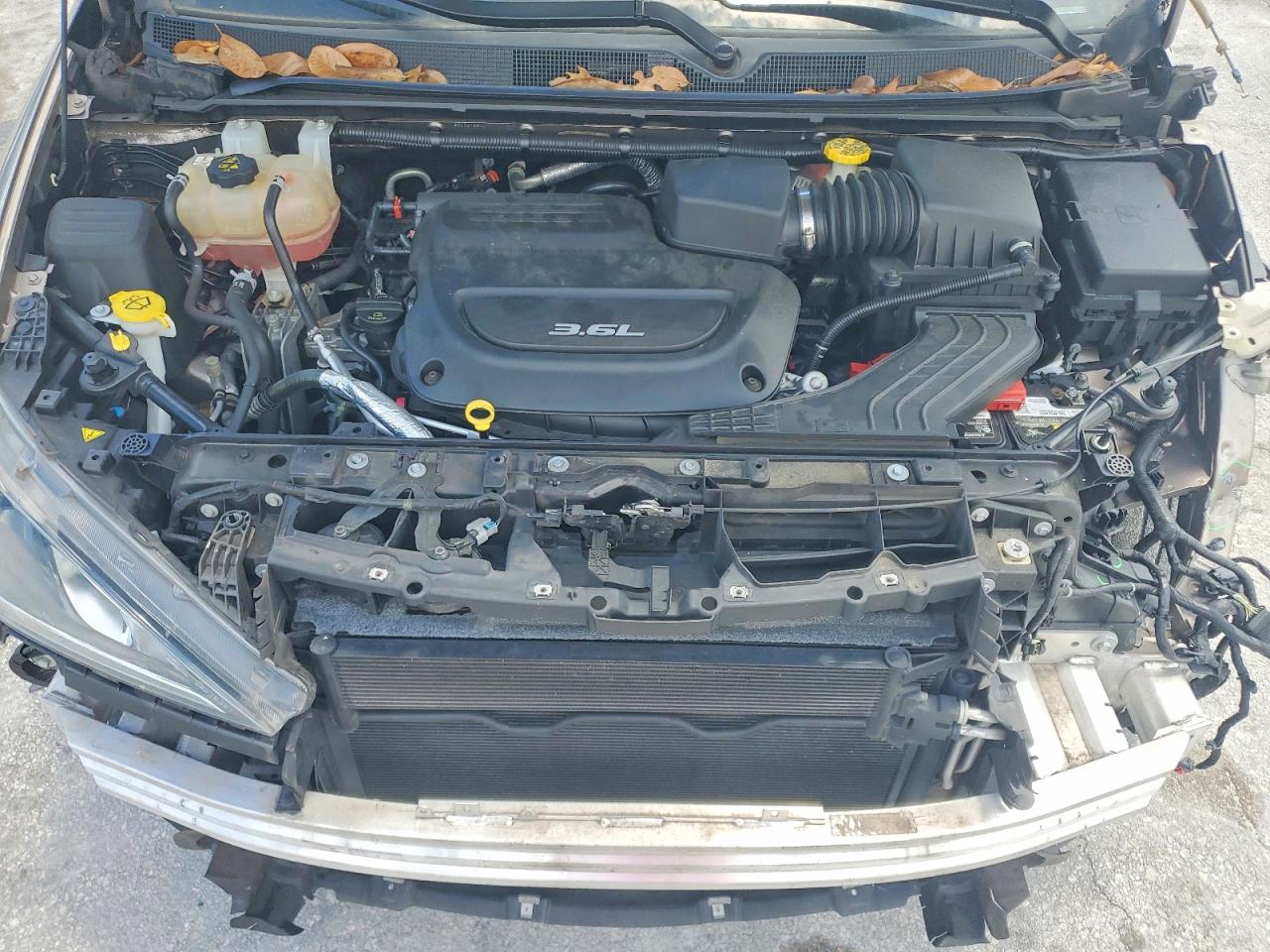 Chrysler Pacifica Limited