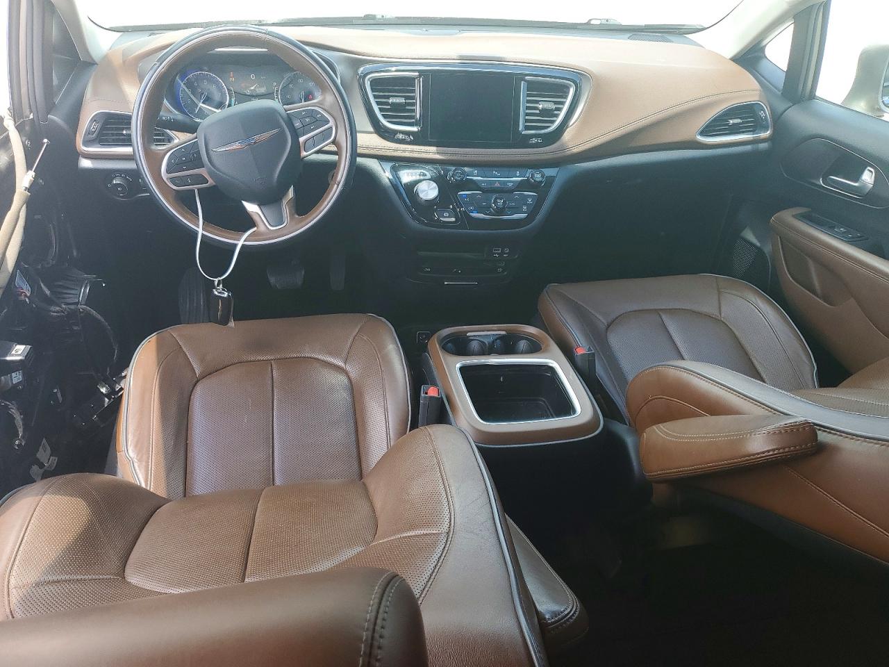 Chrysler Pacifica Limited