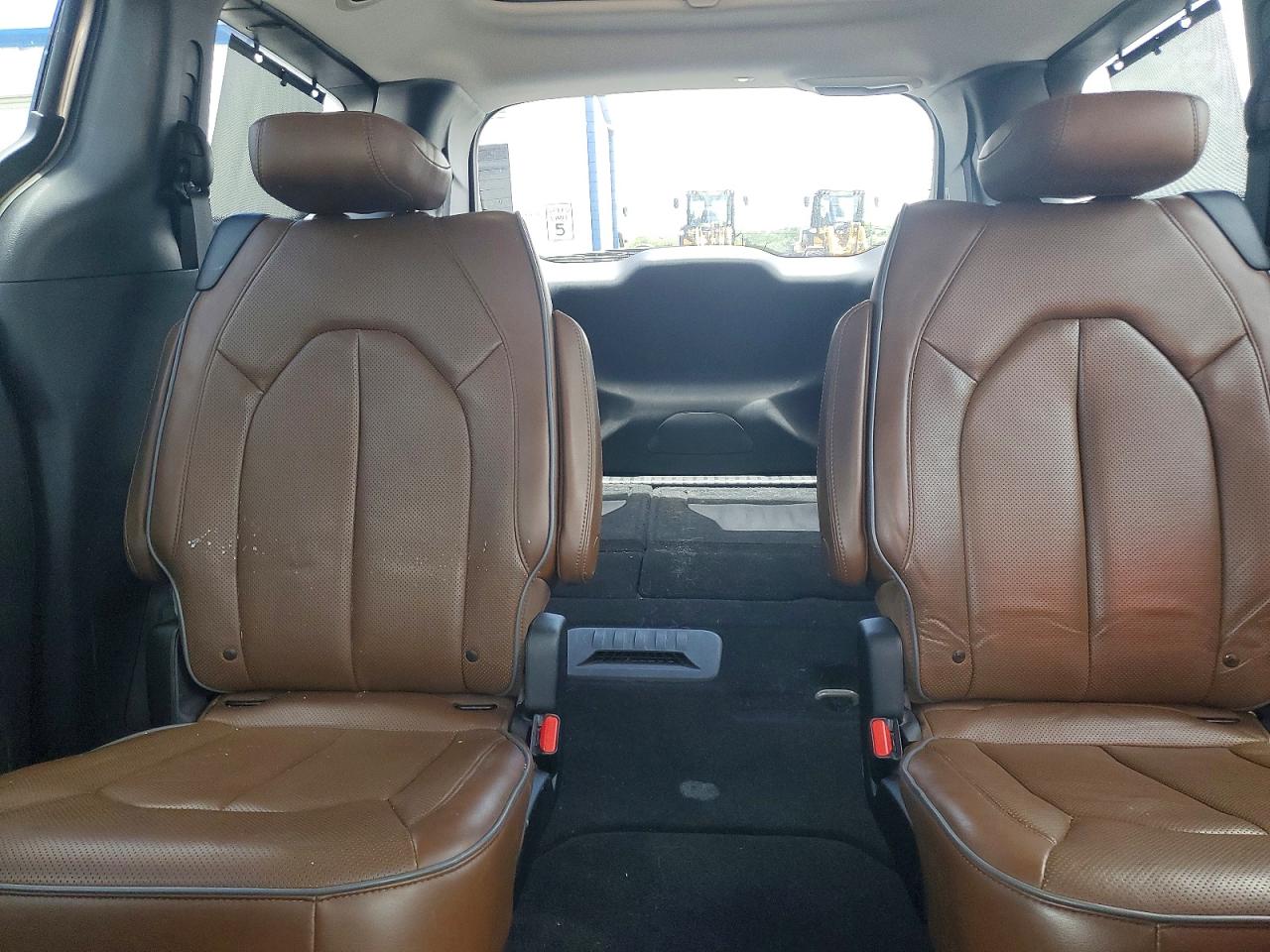 Chrysler Pacifica Limited