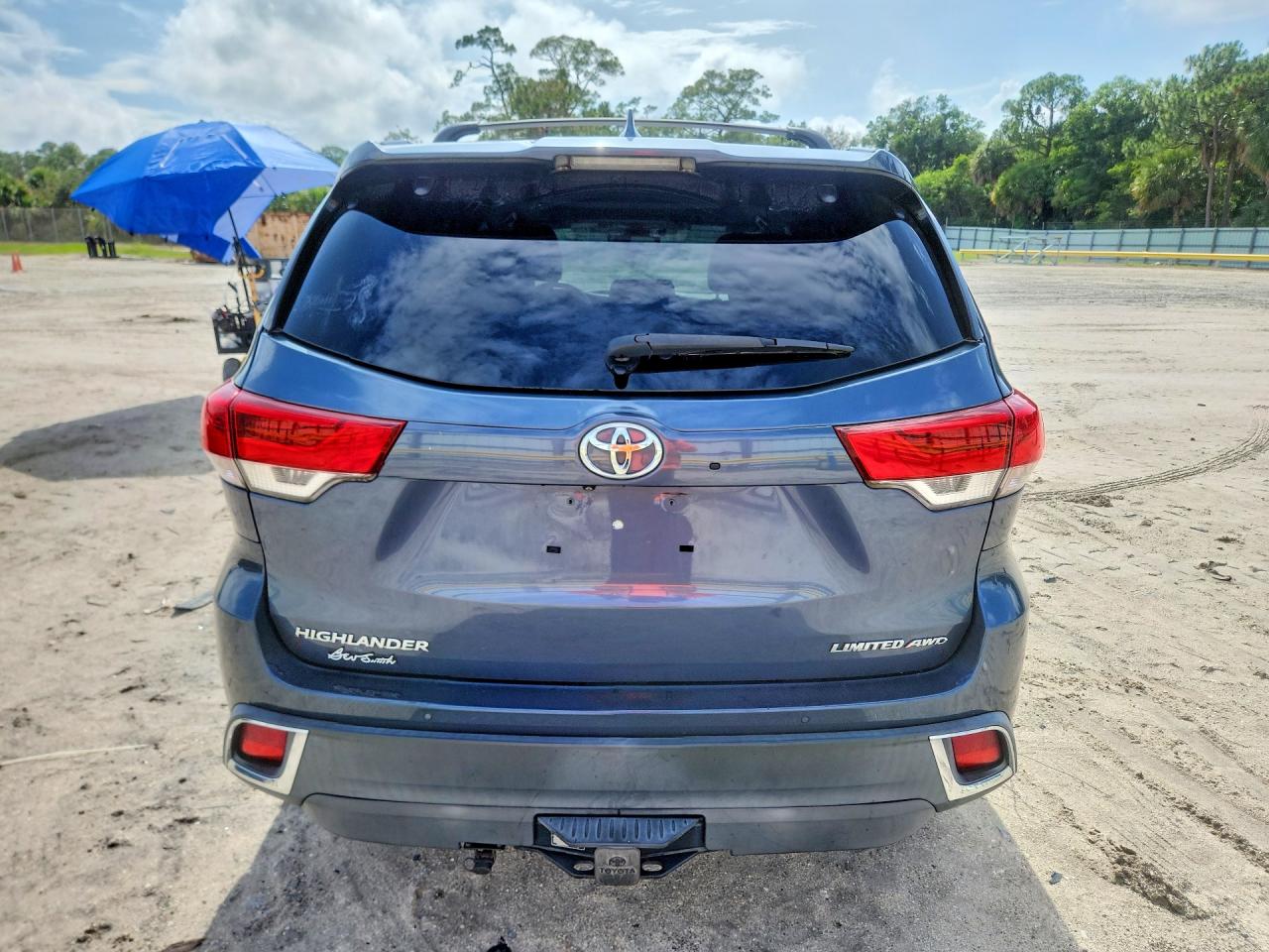 Toyota Highlander Limited Platinum