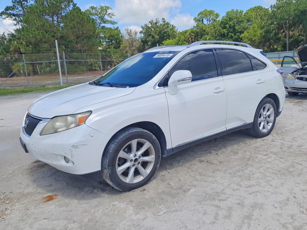 Salvage Lexus RX Image