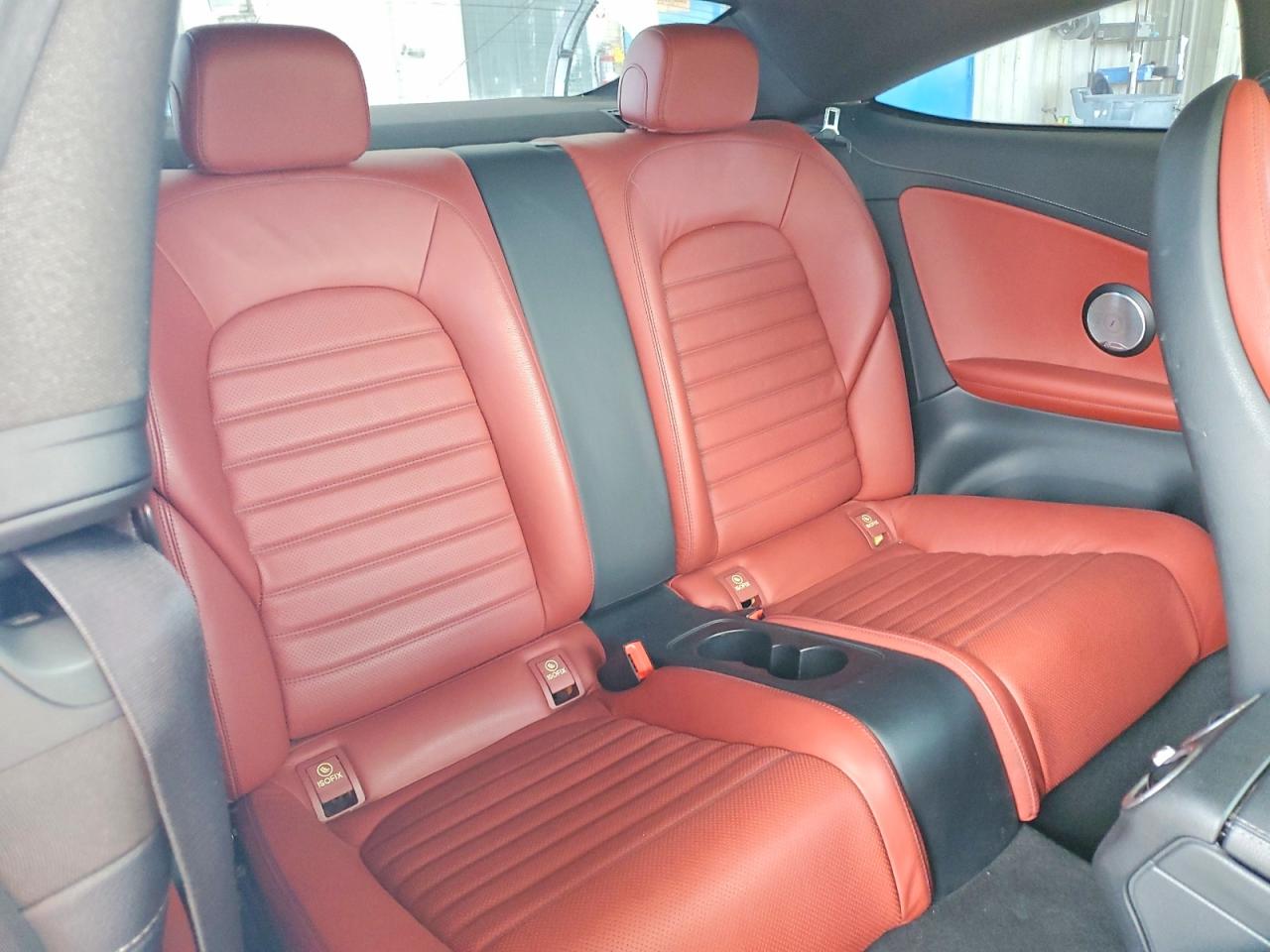 Mercedes-Benz C-Class 300