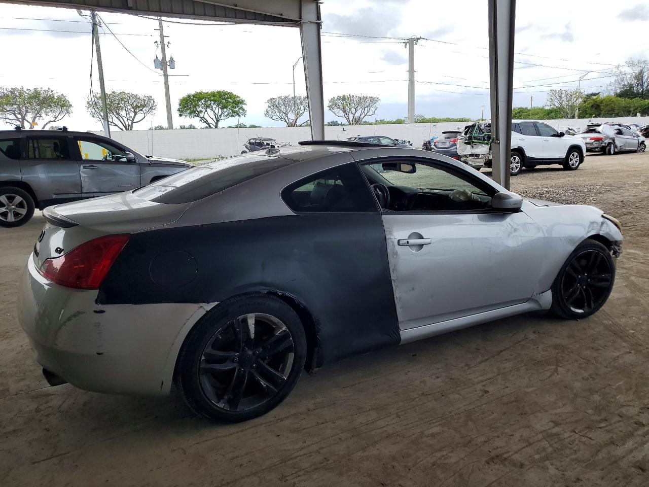 INFINITI G37 Coupe Base