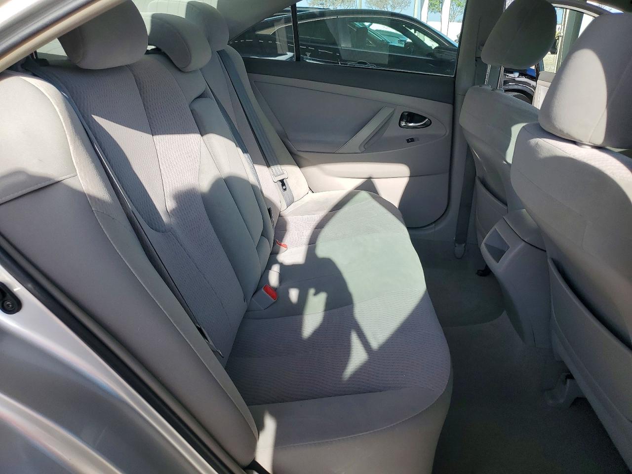 Toyota Camry Base