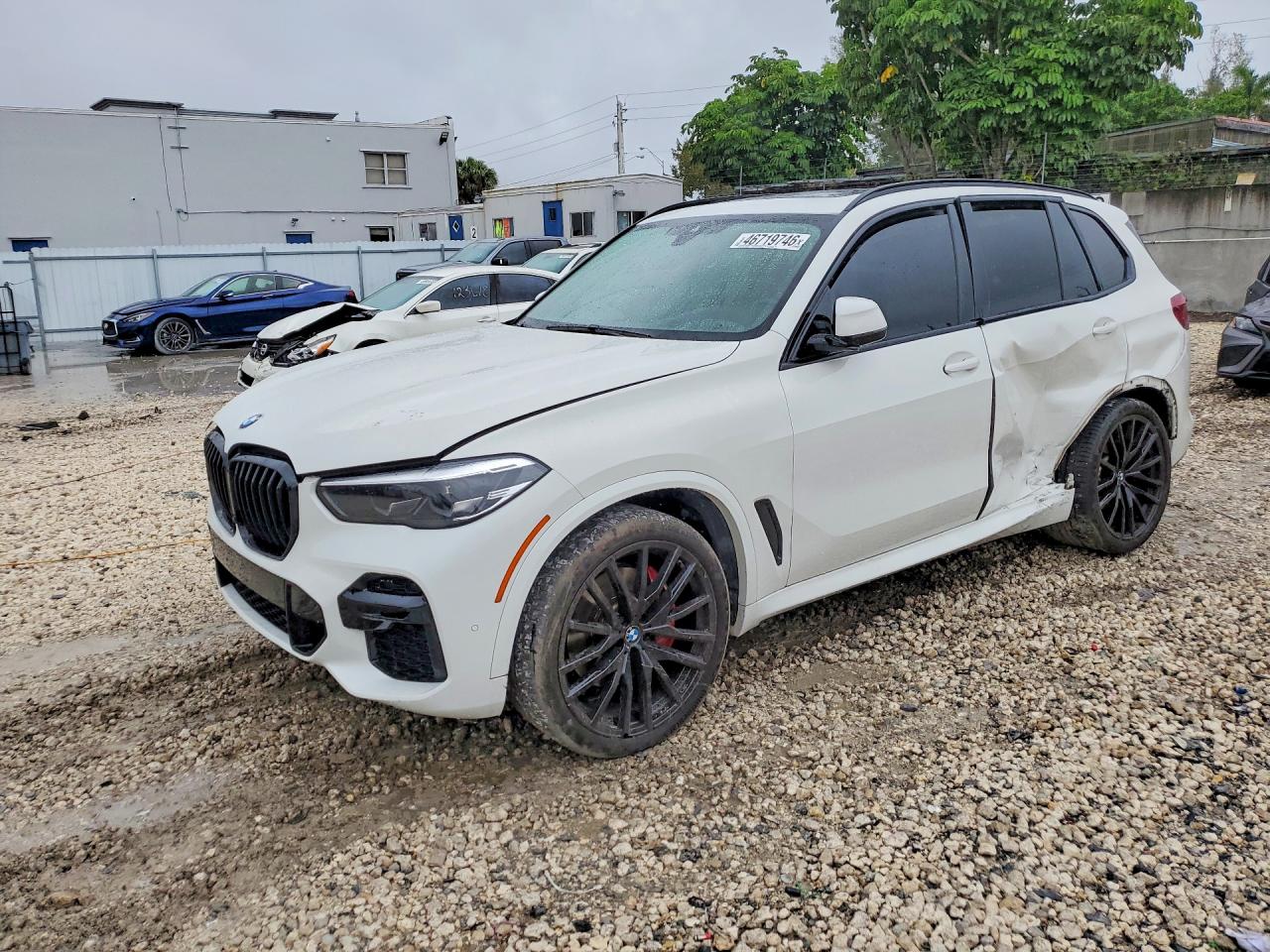 Salvage BMW X Series Image