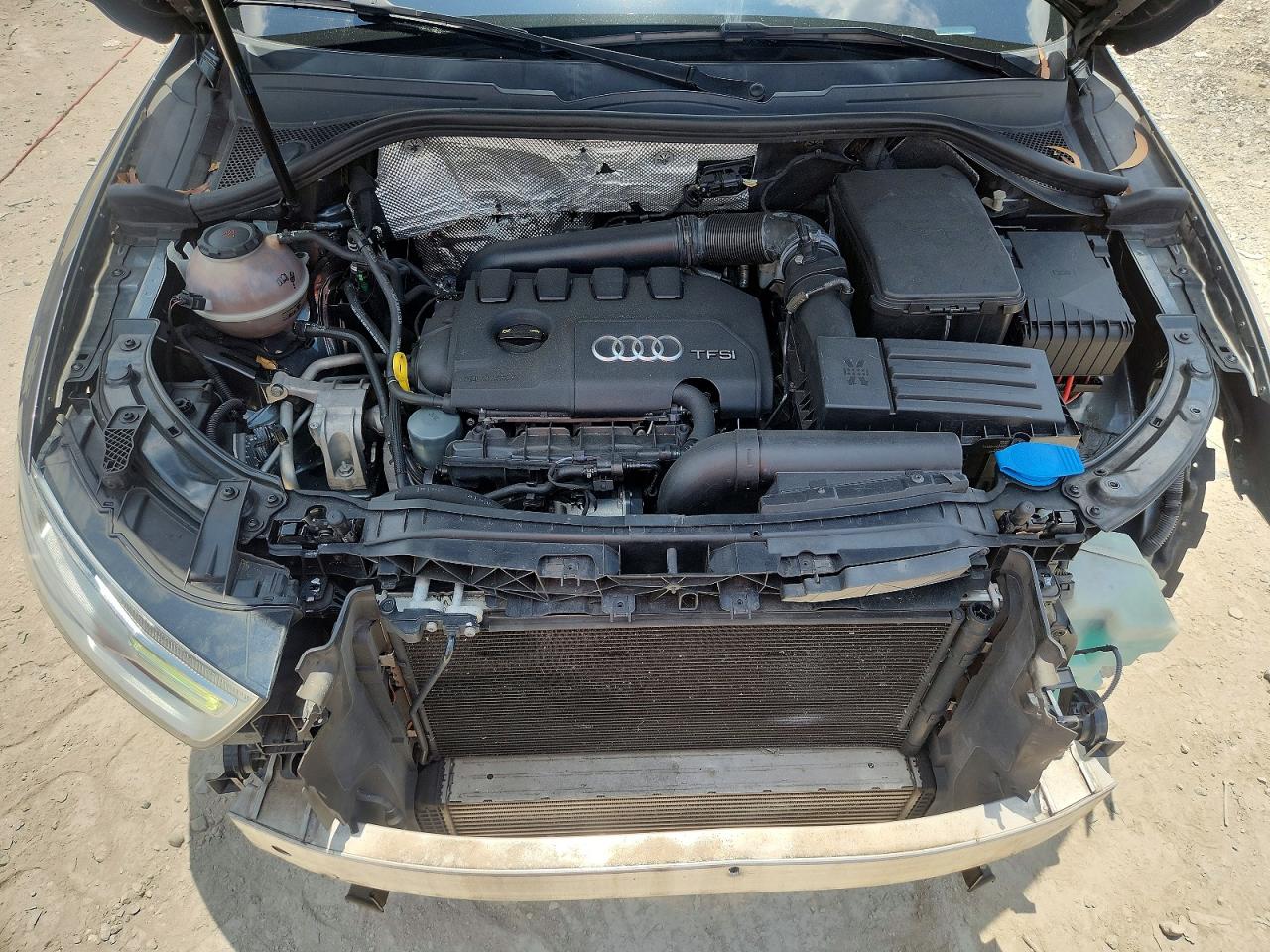 Audi Q3 Premium