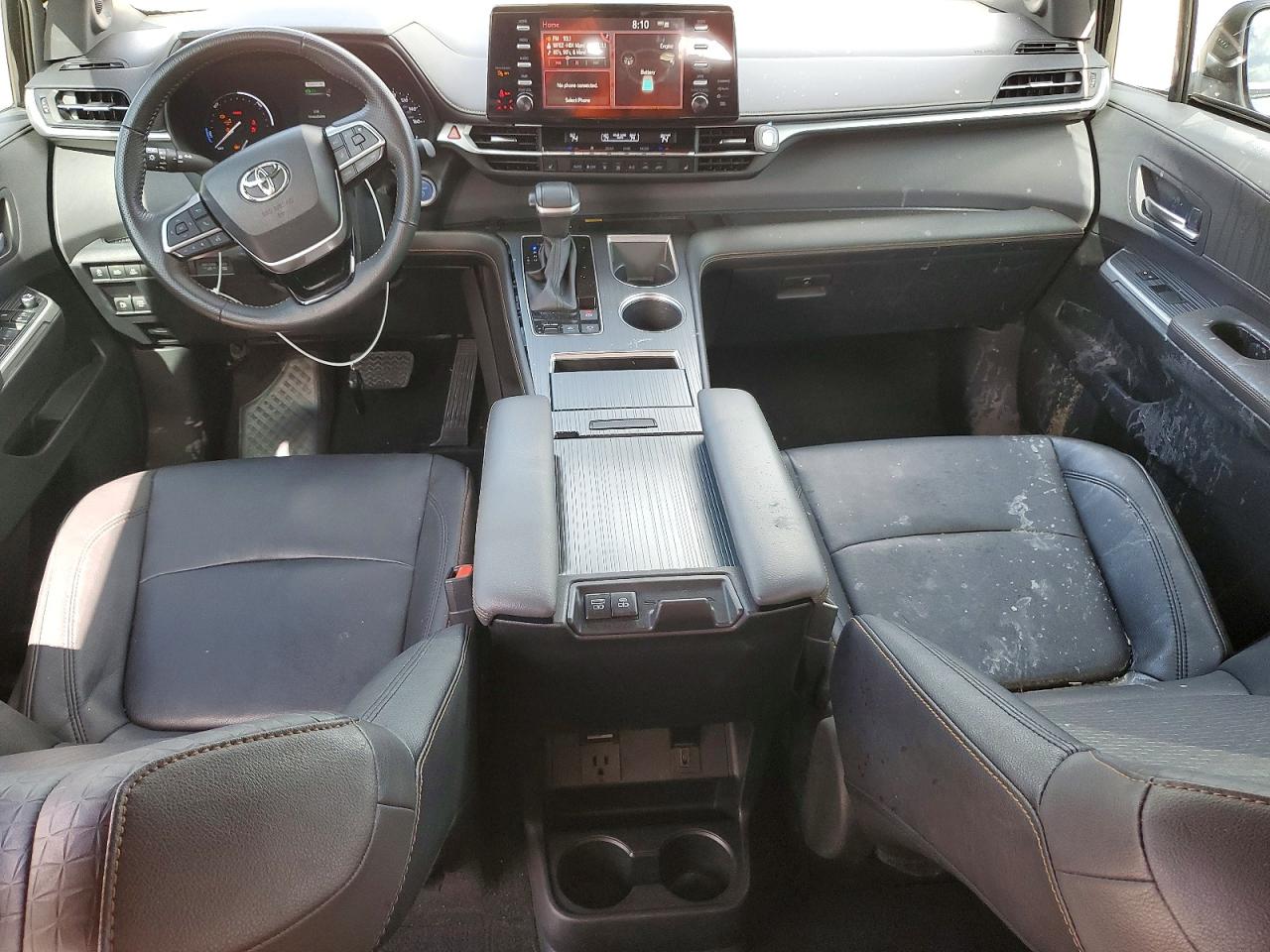 Toyota Sienna Woodland Edition