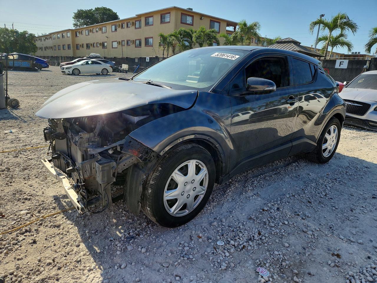 Salvage Toyota C-HR Image