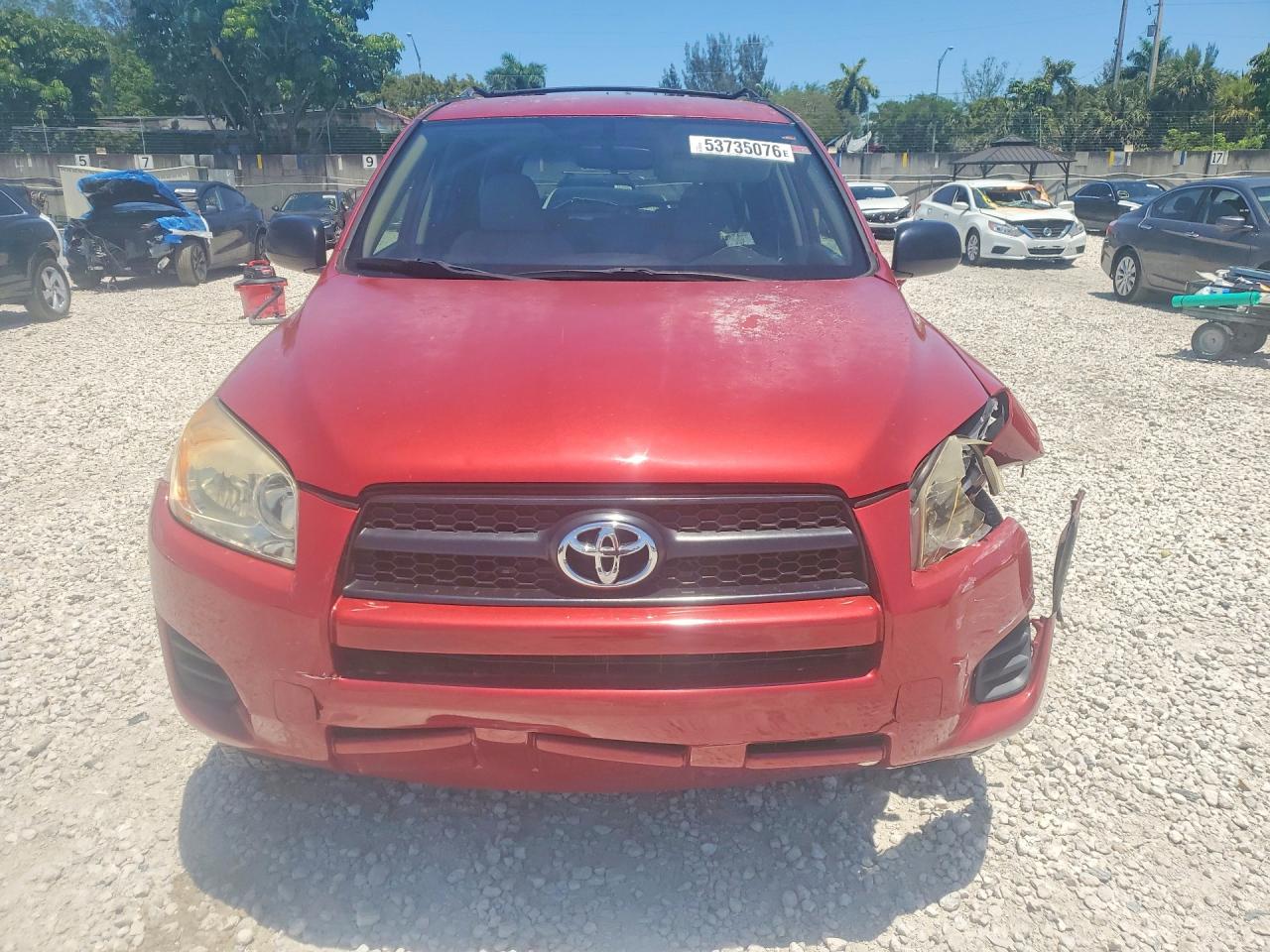 Toyota RAV4 Base