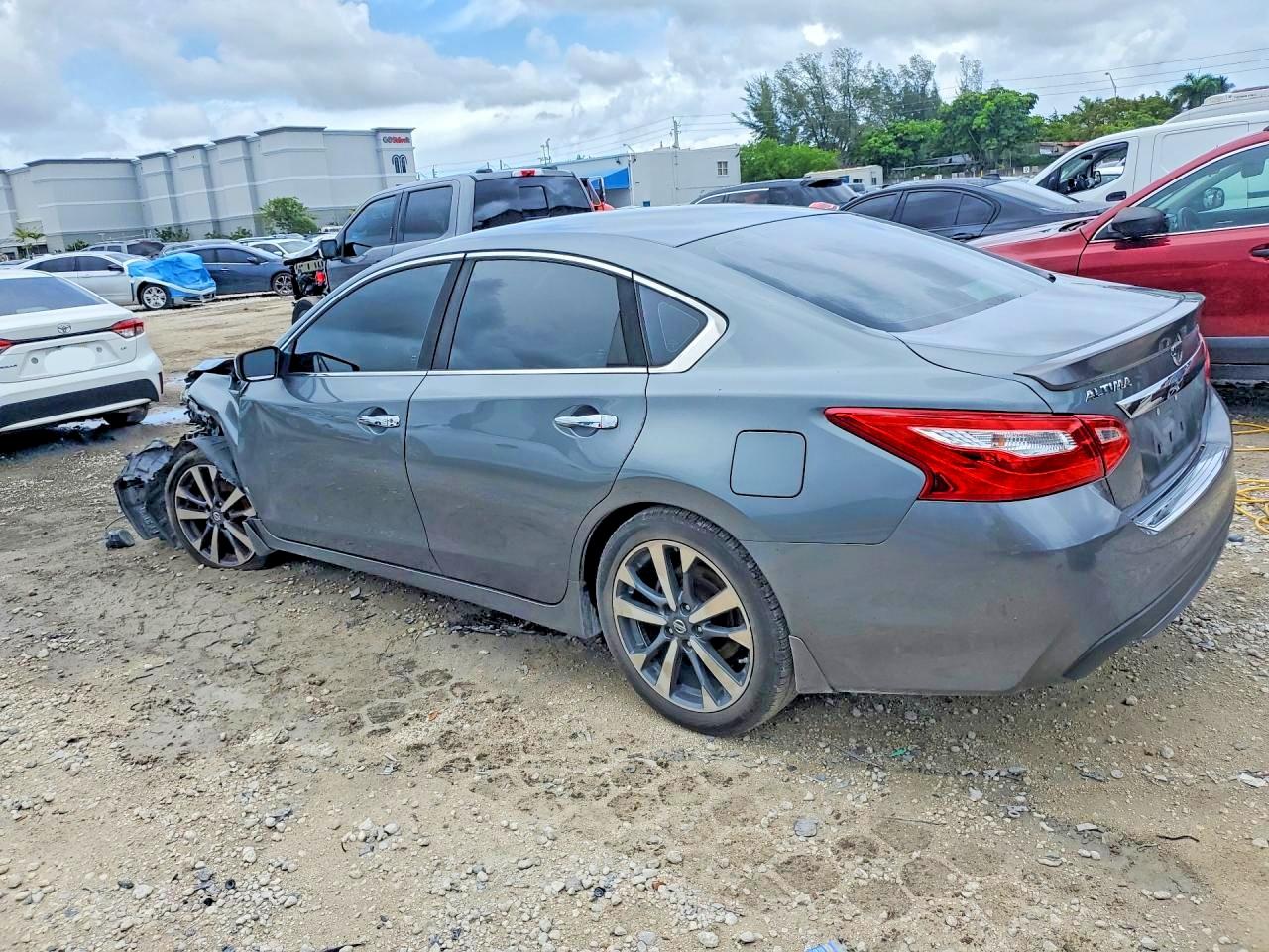 Nissan Altima 2.5 Sr