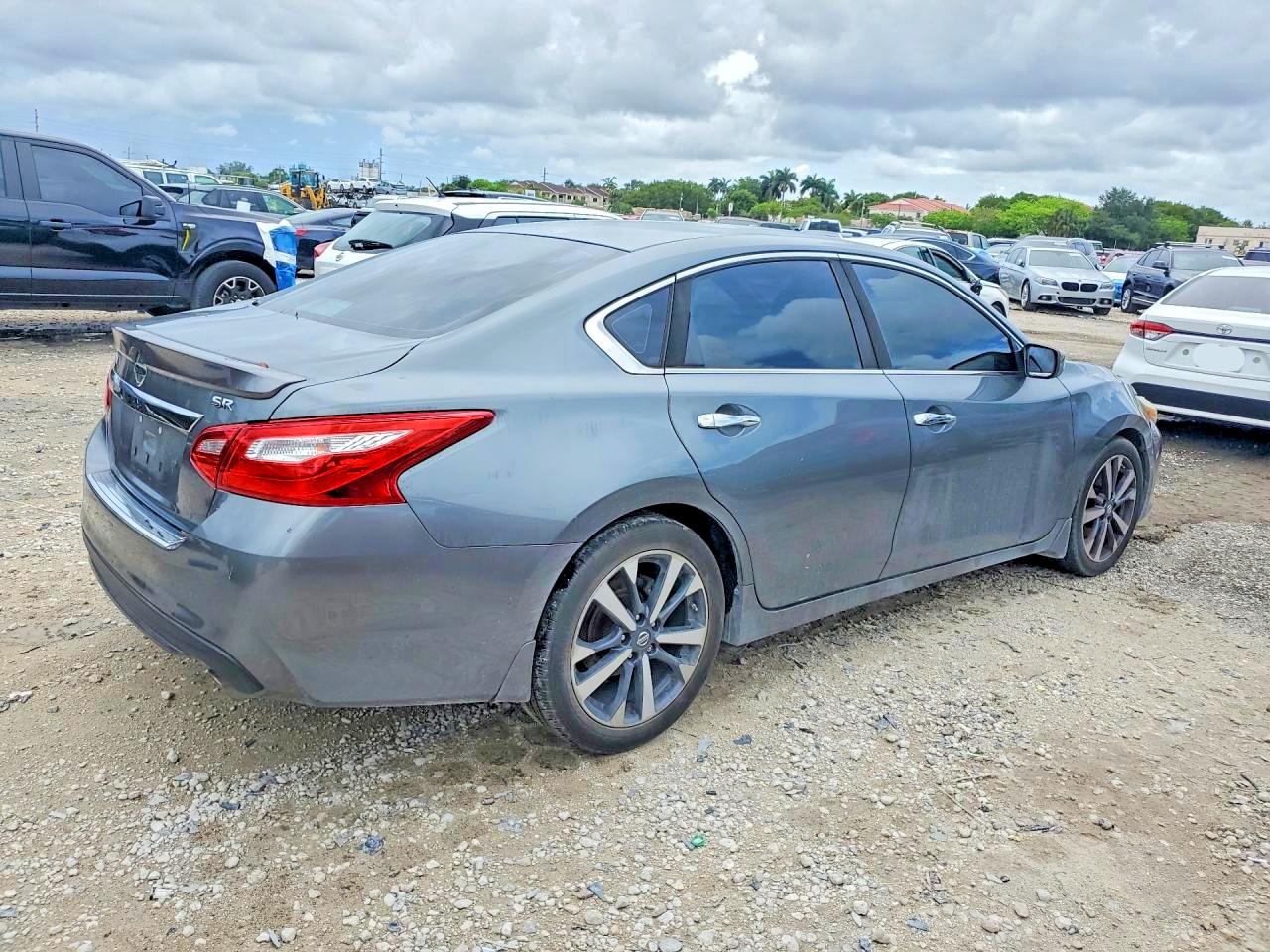 Nissan Altima 2.5 Sr