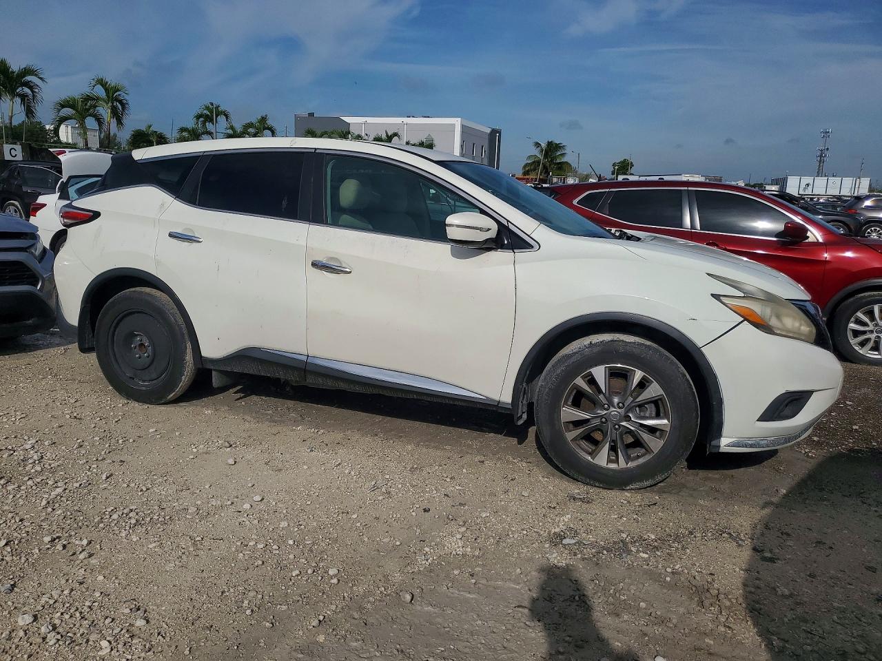 Nissan Murano S