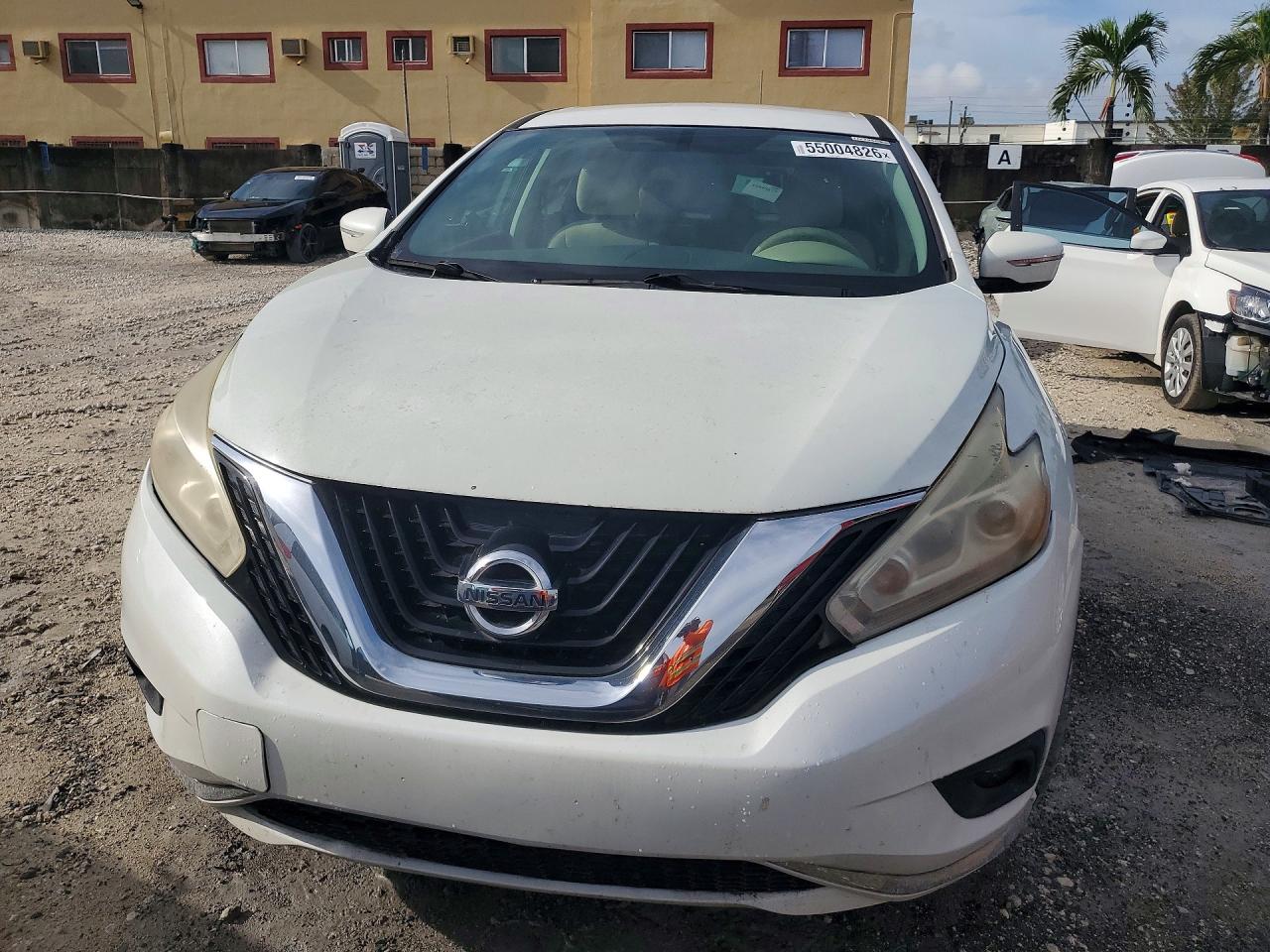 Nissan Murano S