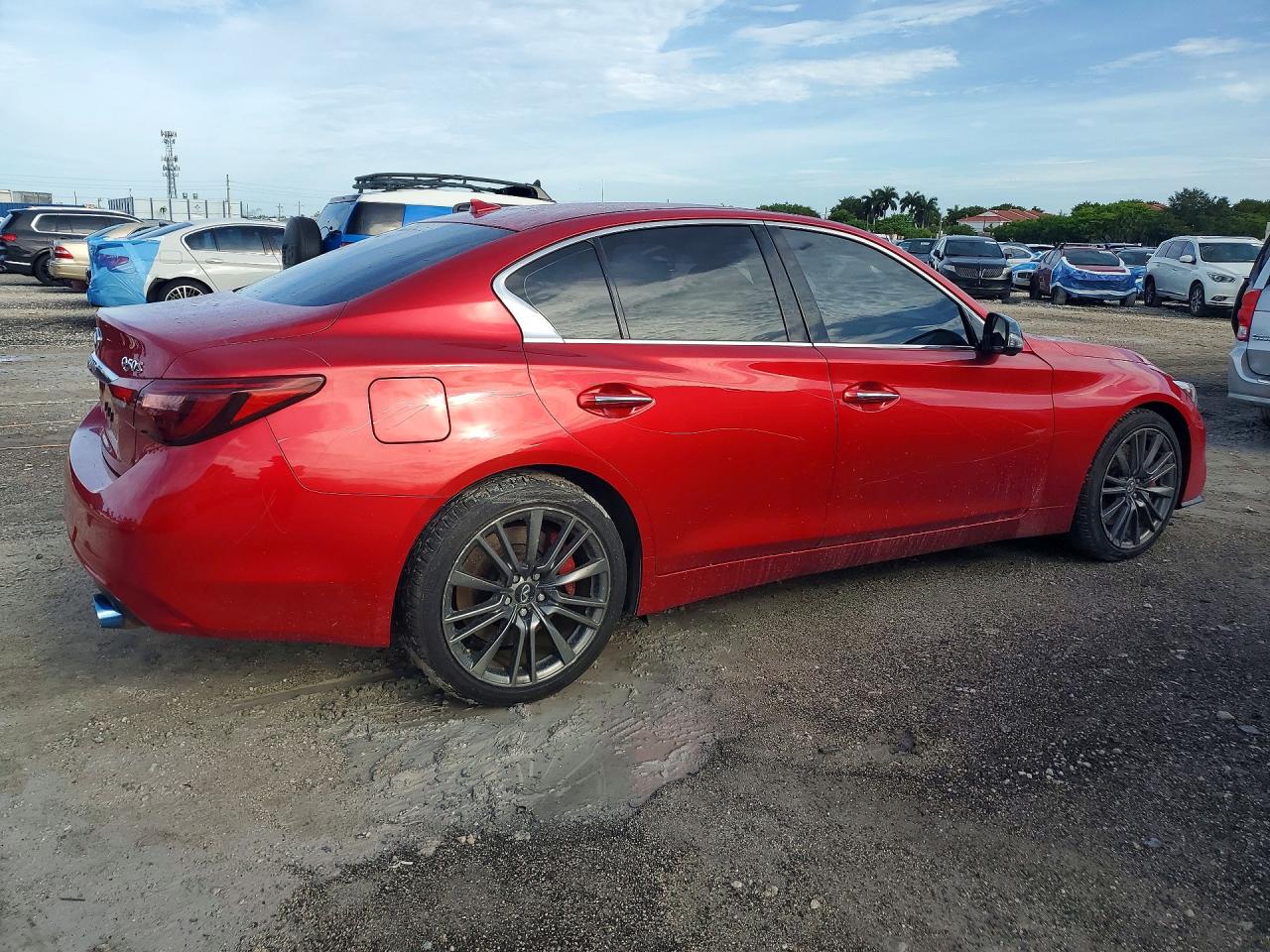 INFINITI Q50 Red Sport 400
