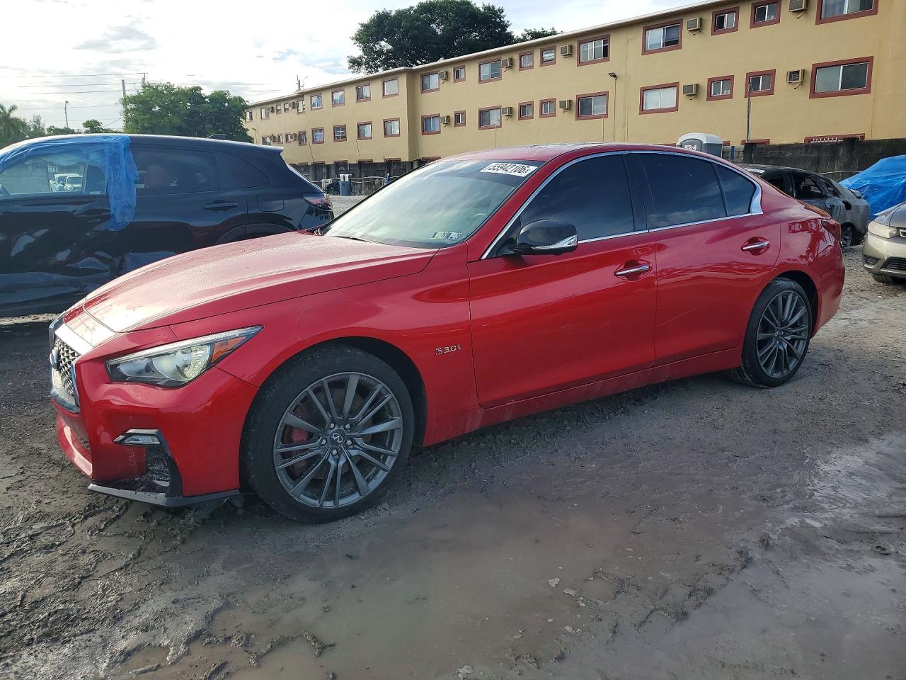 Salvage INFINITI Q50 Image