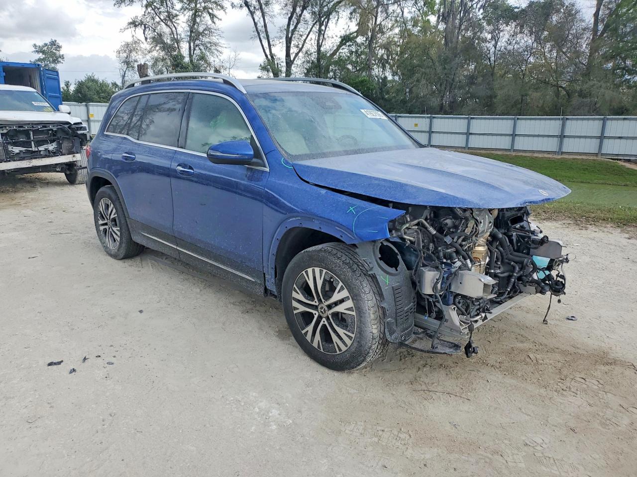 Mercedes-Benz GLB 250
