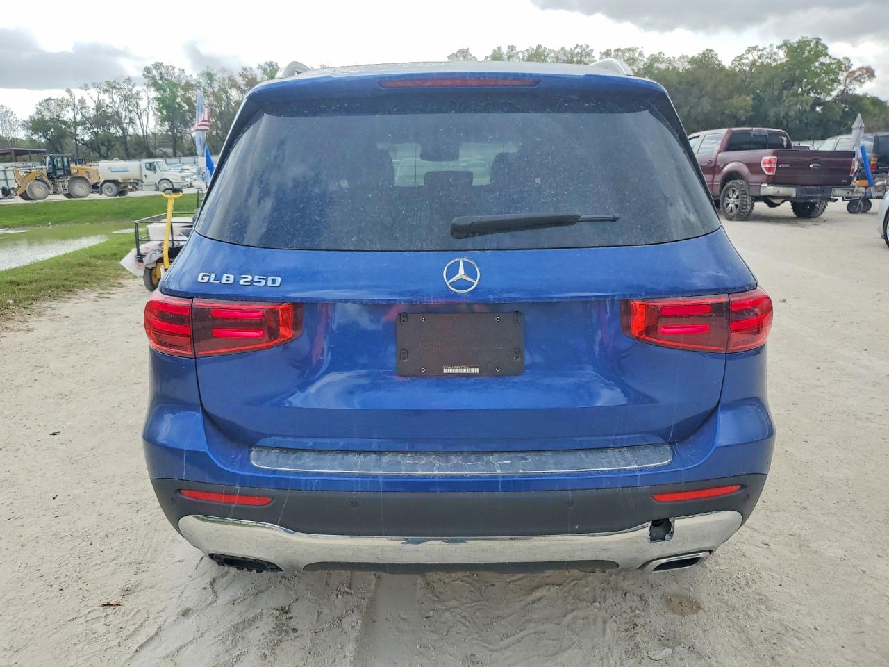 Mercedes-Benz GLB 250