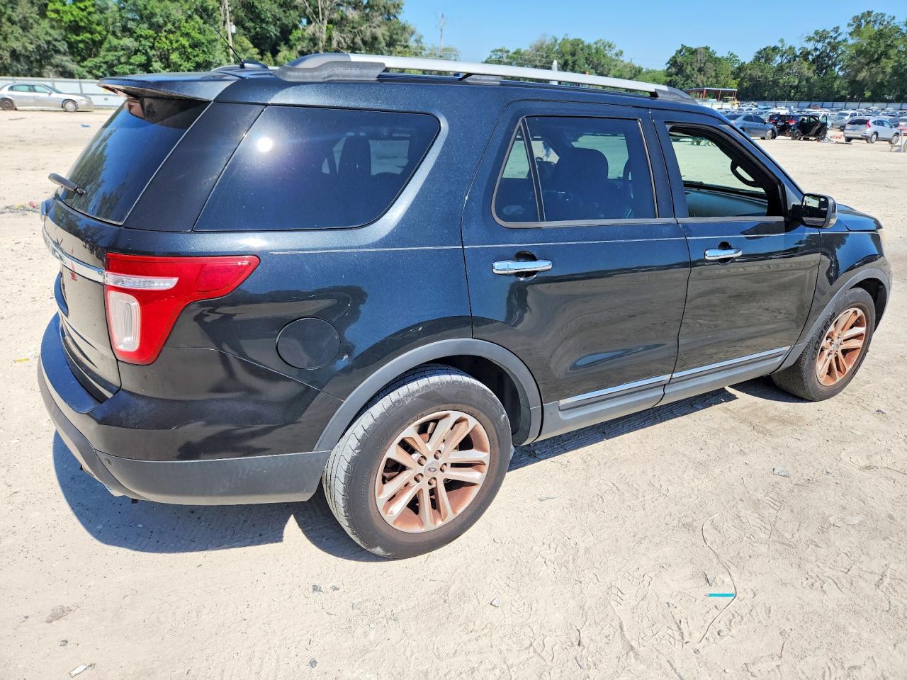 Ford Explorer Xlt